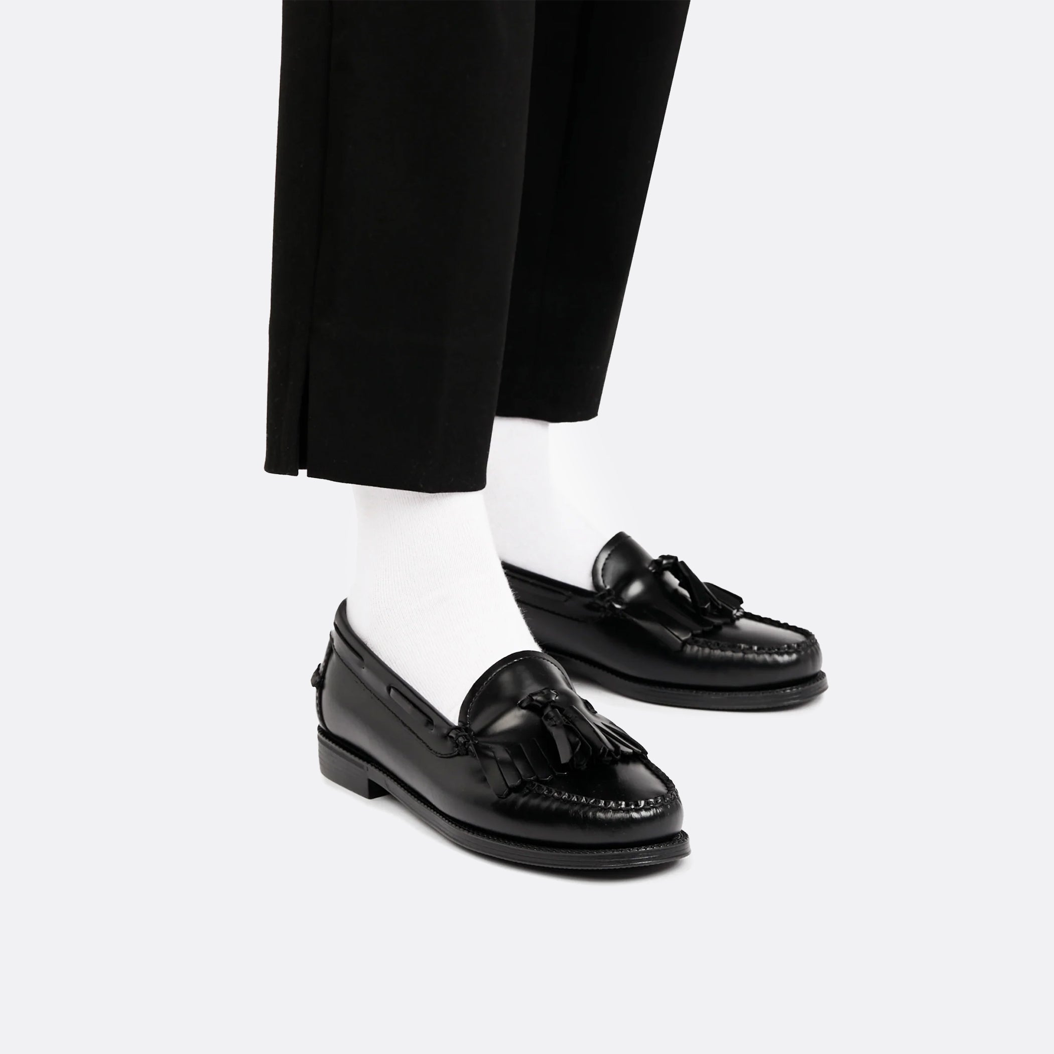 G.H Bass Easy Weejuns Esther Kiltie Tassel Loafers in Black Leather