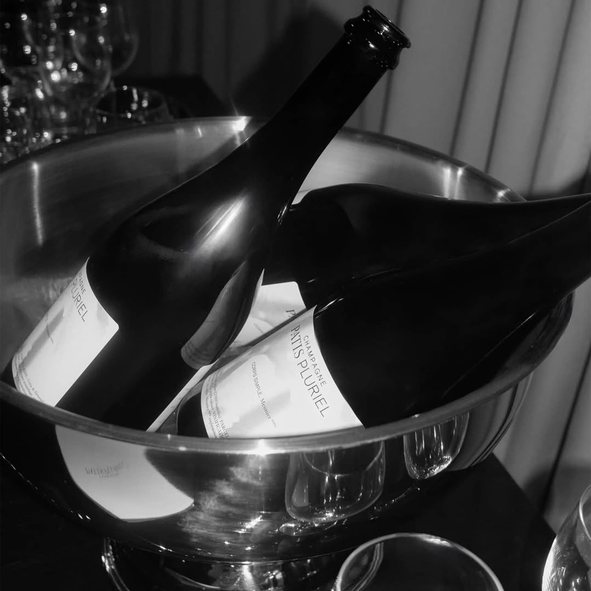 Corps Simple Champagne by Paris Pluriel