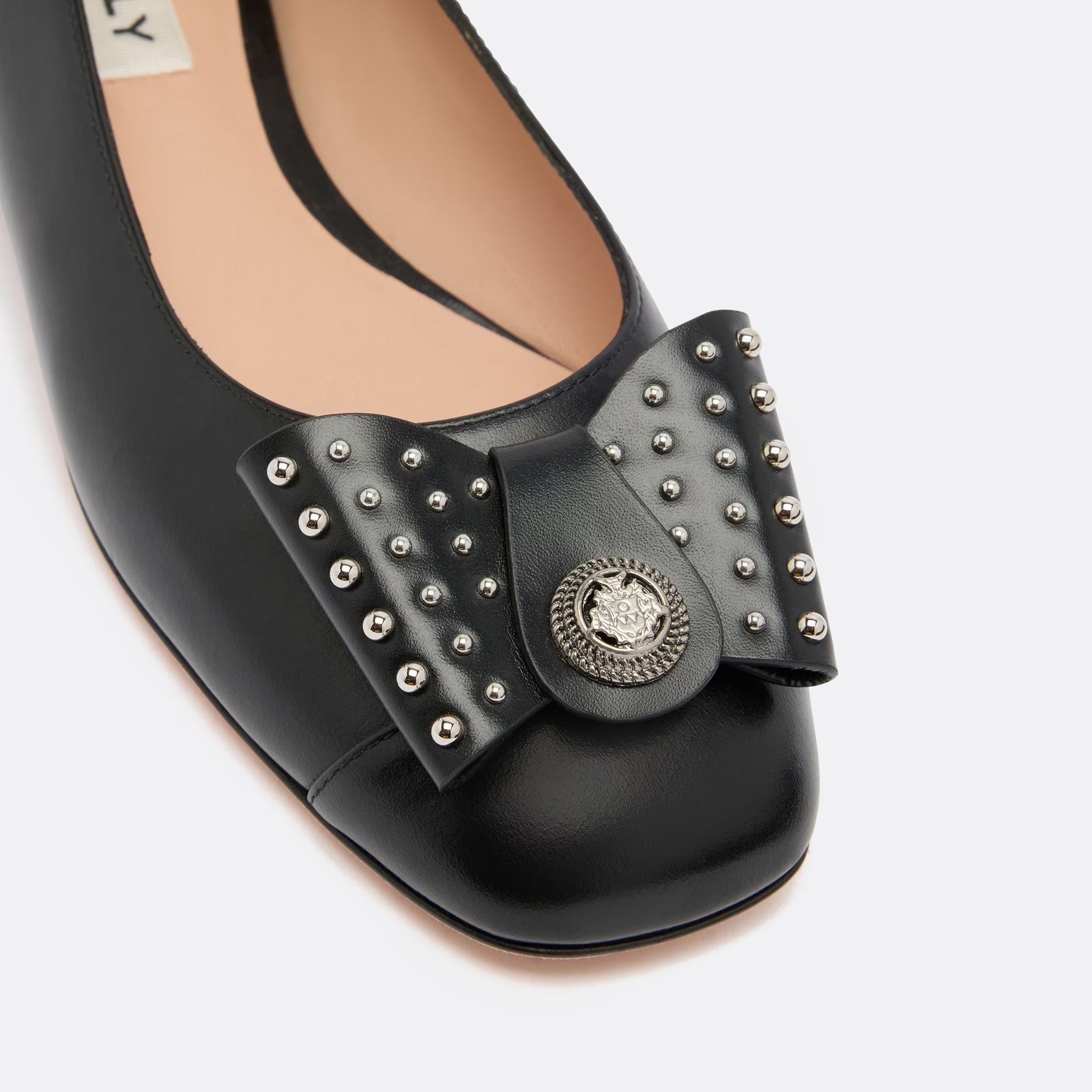 BALLY B-Bow Flat in Black Leather