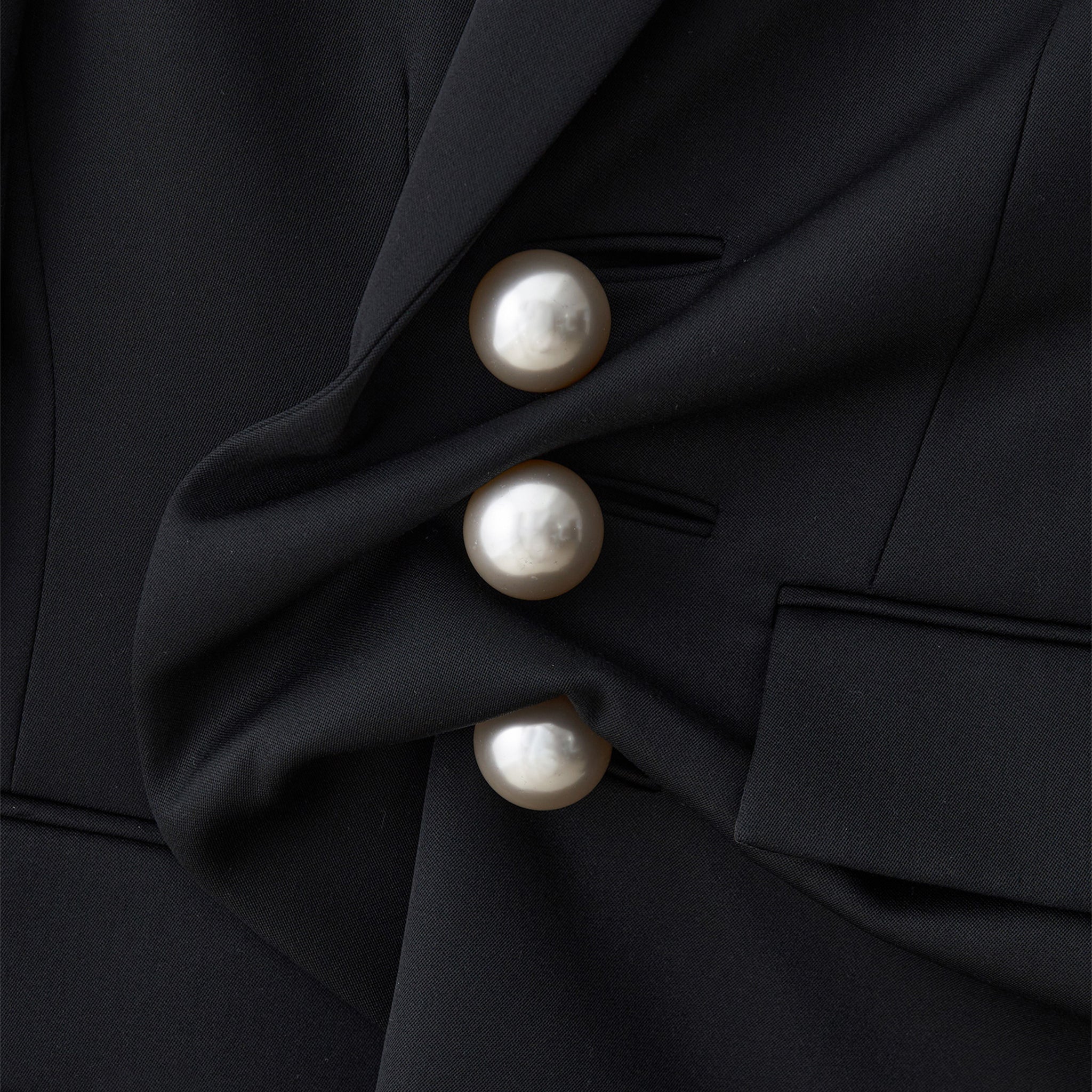 Kimhekim Venus Jacket in Black