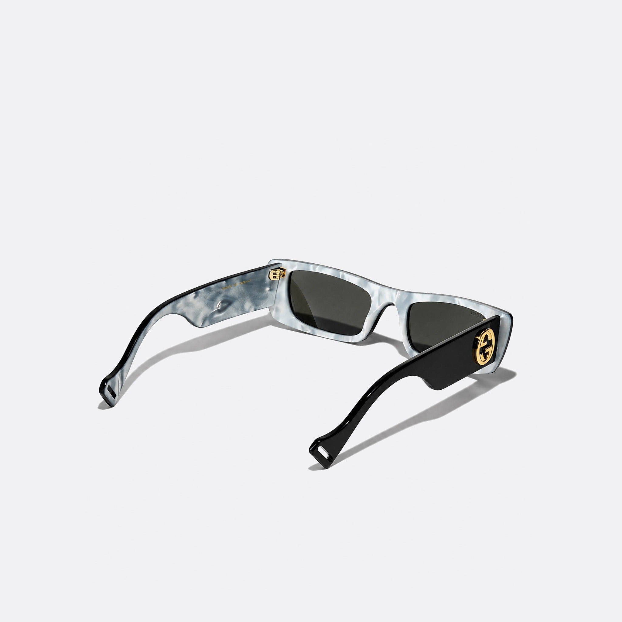 GG0516S Sunglasses from Gucci