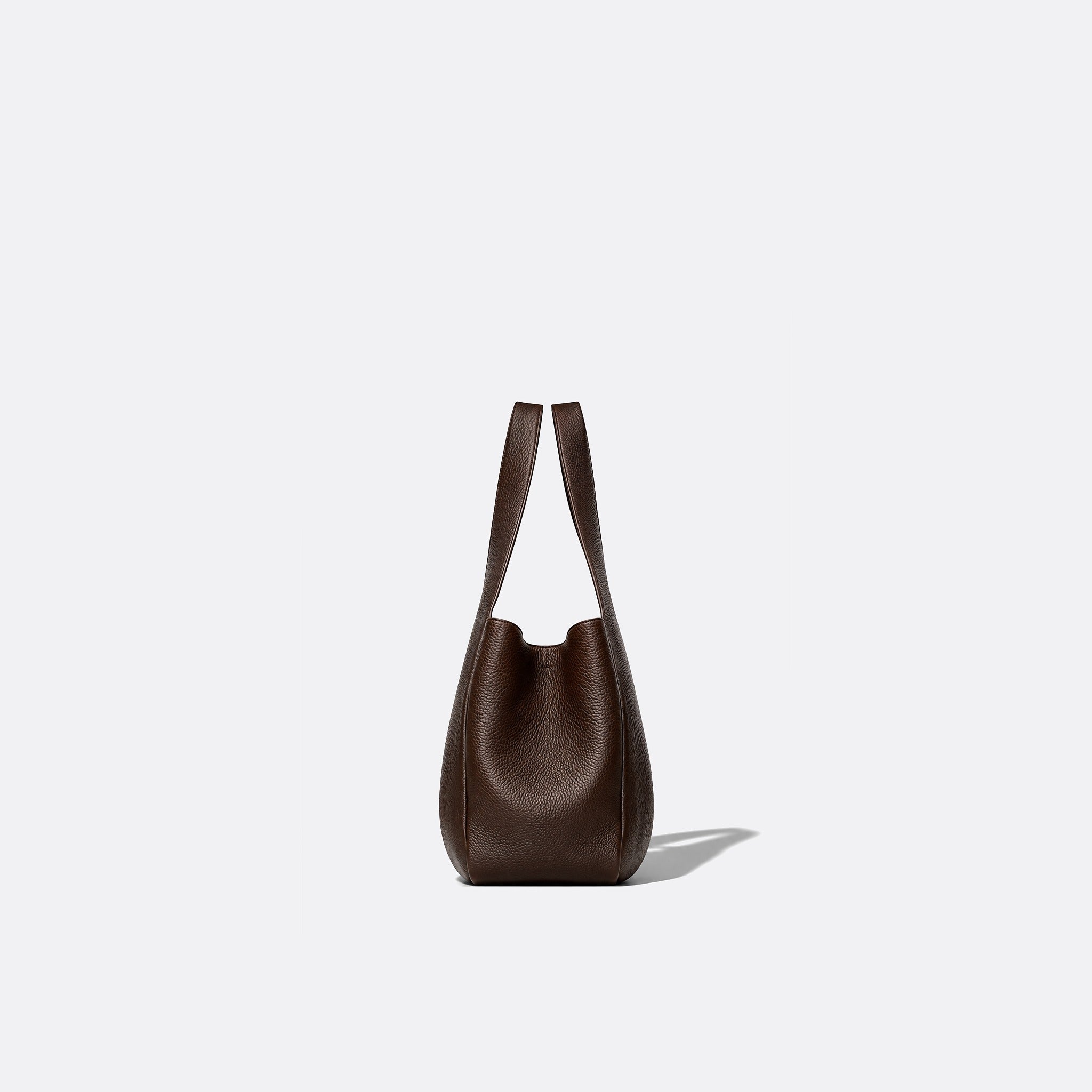 Le 5 à 7 Bea Shoulder Bag from Saint Laurent