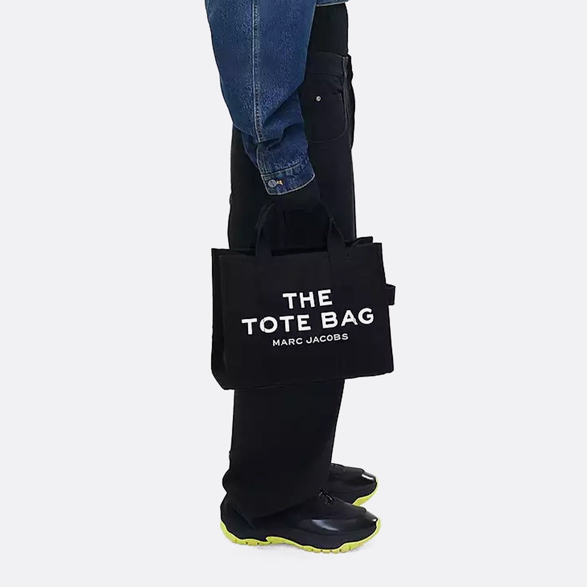The Medium Tote Bag from Marc Jacobs in Black