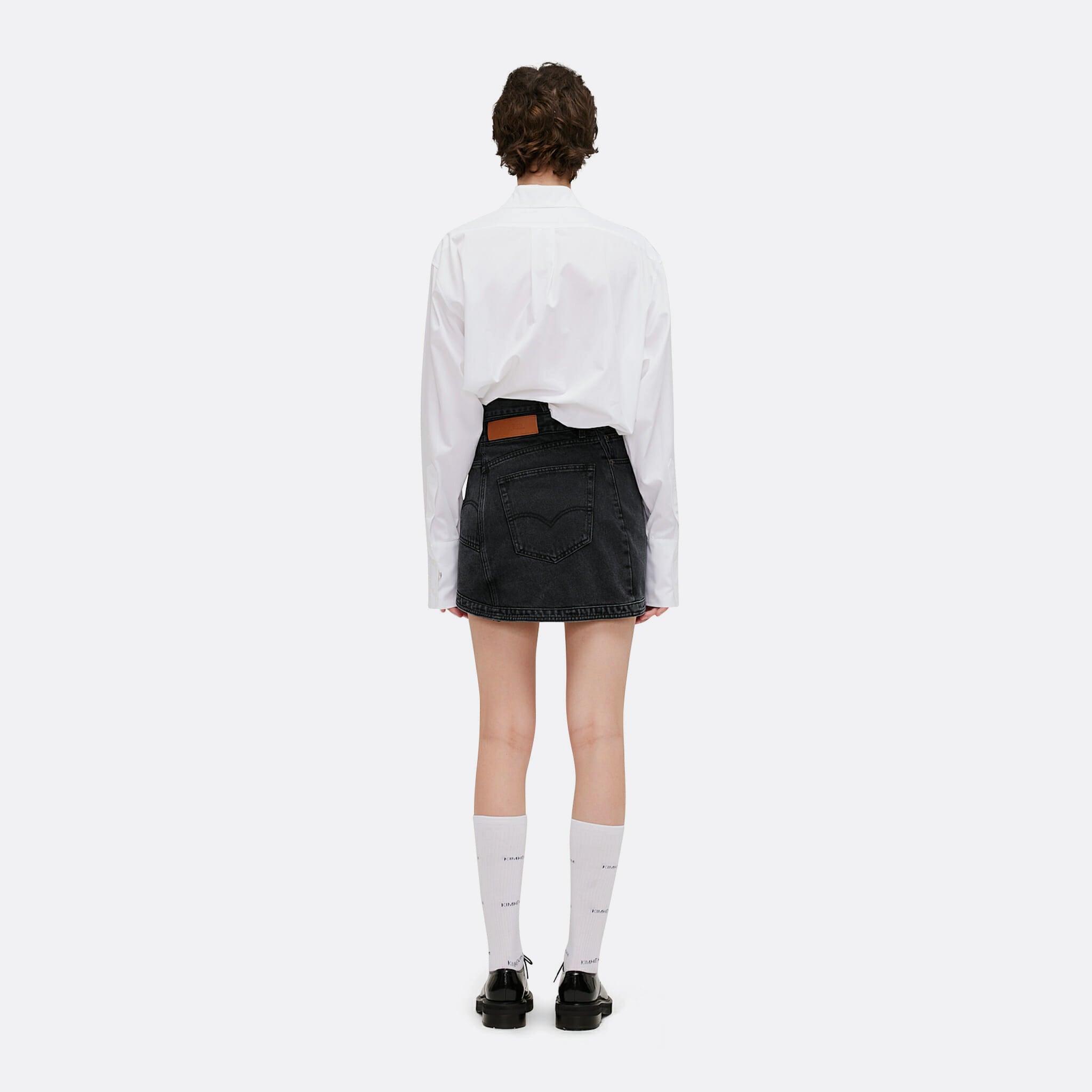 KIMHEKIM Knee-High Socks in White