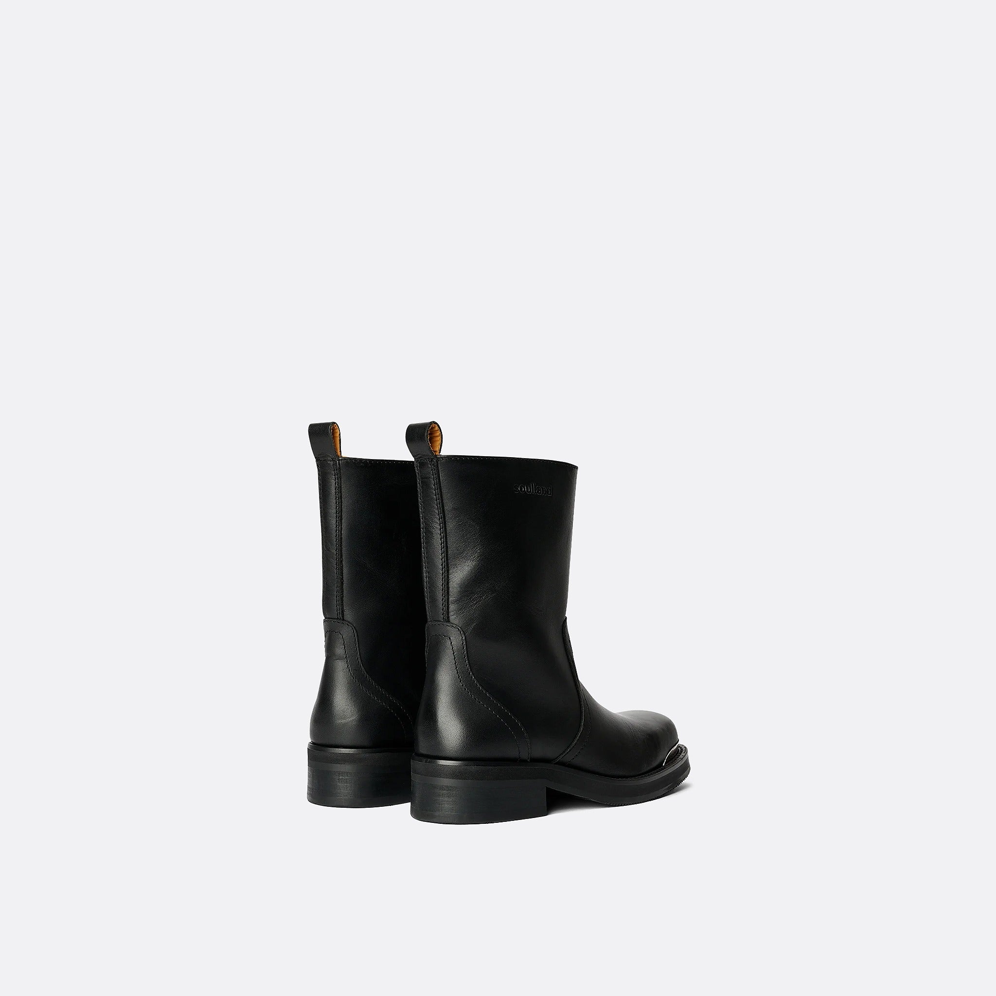 The Delaware Boots from Soulland Black with Metal