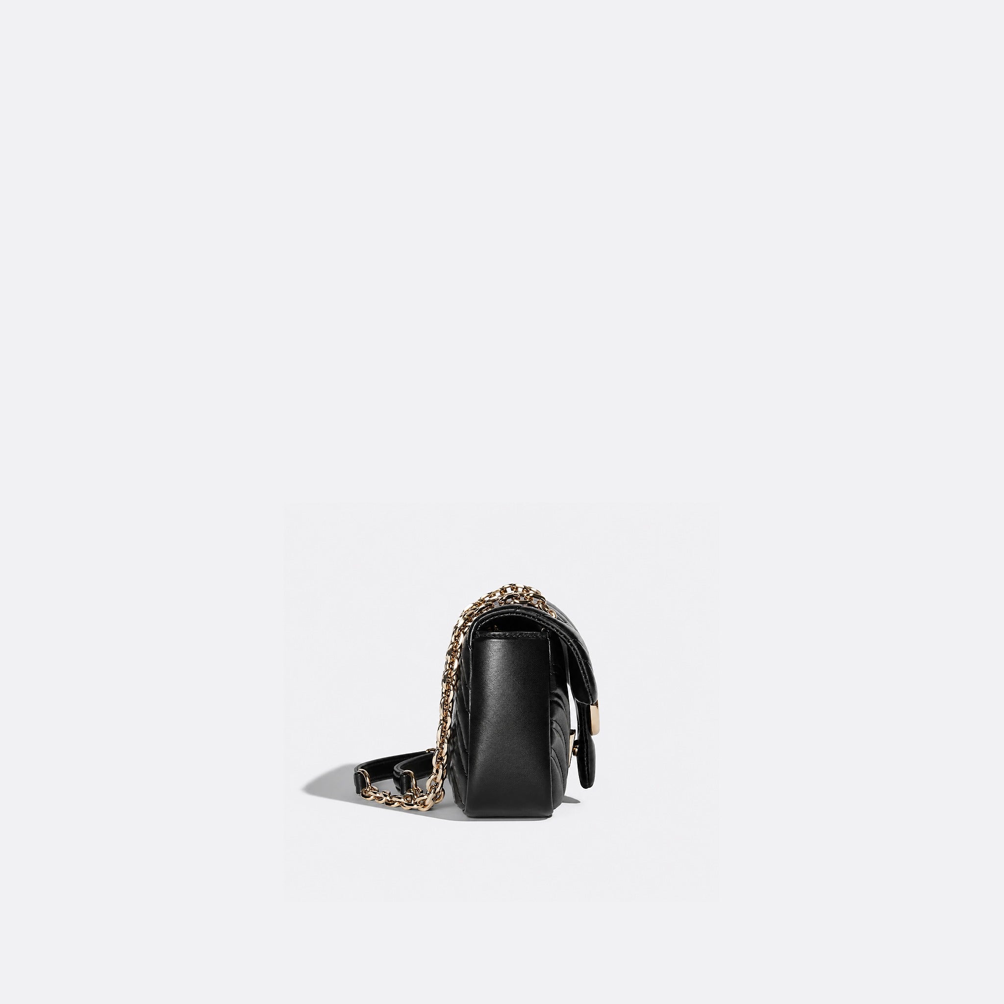 GG Marmont Small Shoulder Bag from Gucci