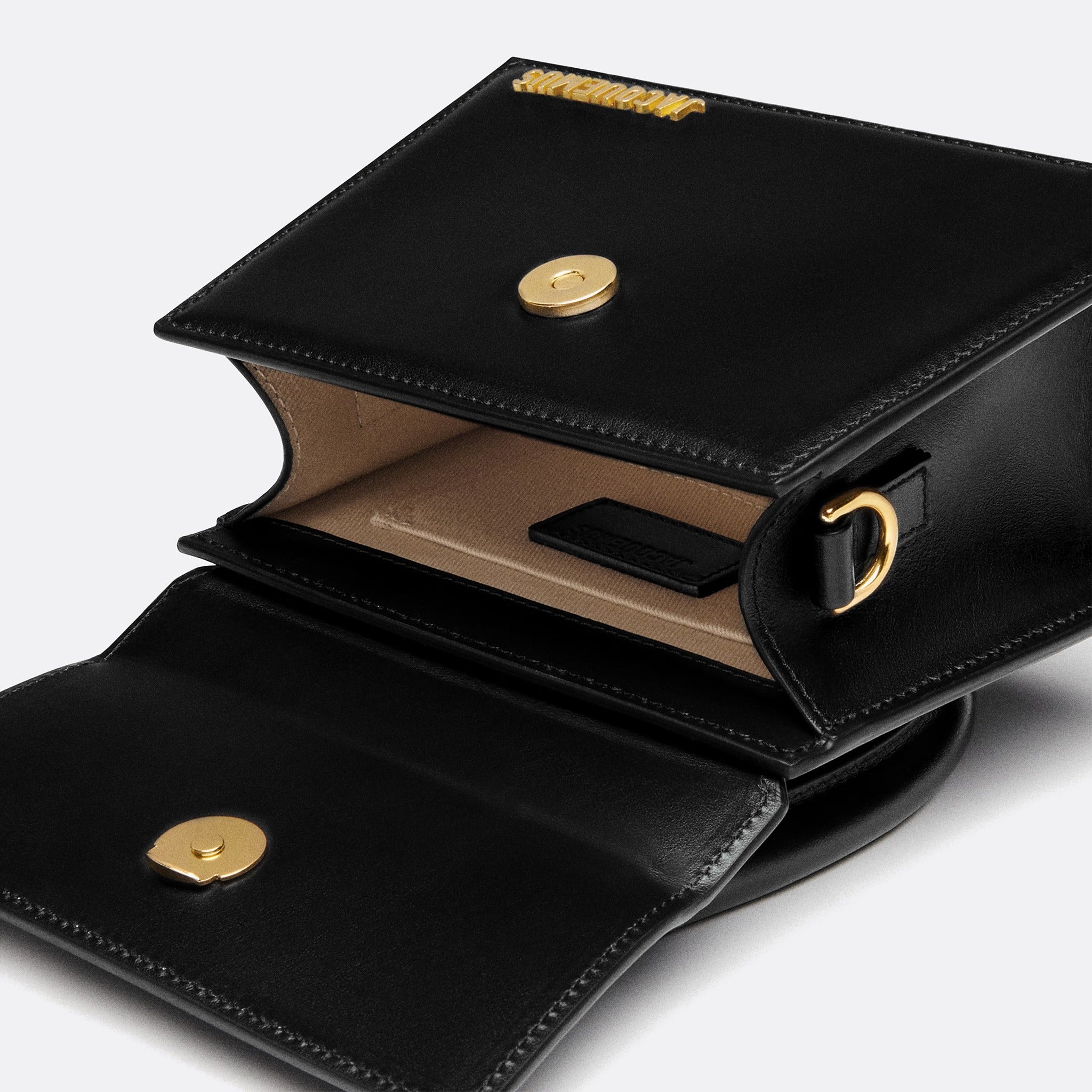 The Chiquito Medium Handbag from Jacquemus in Black