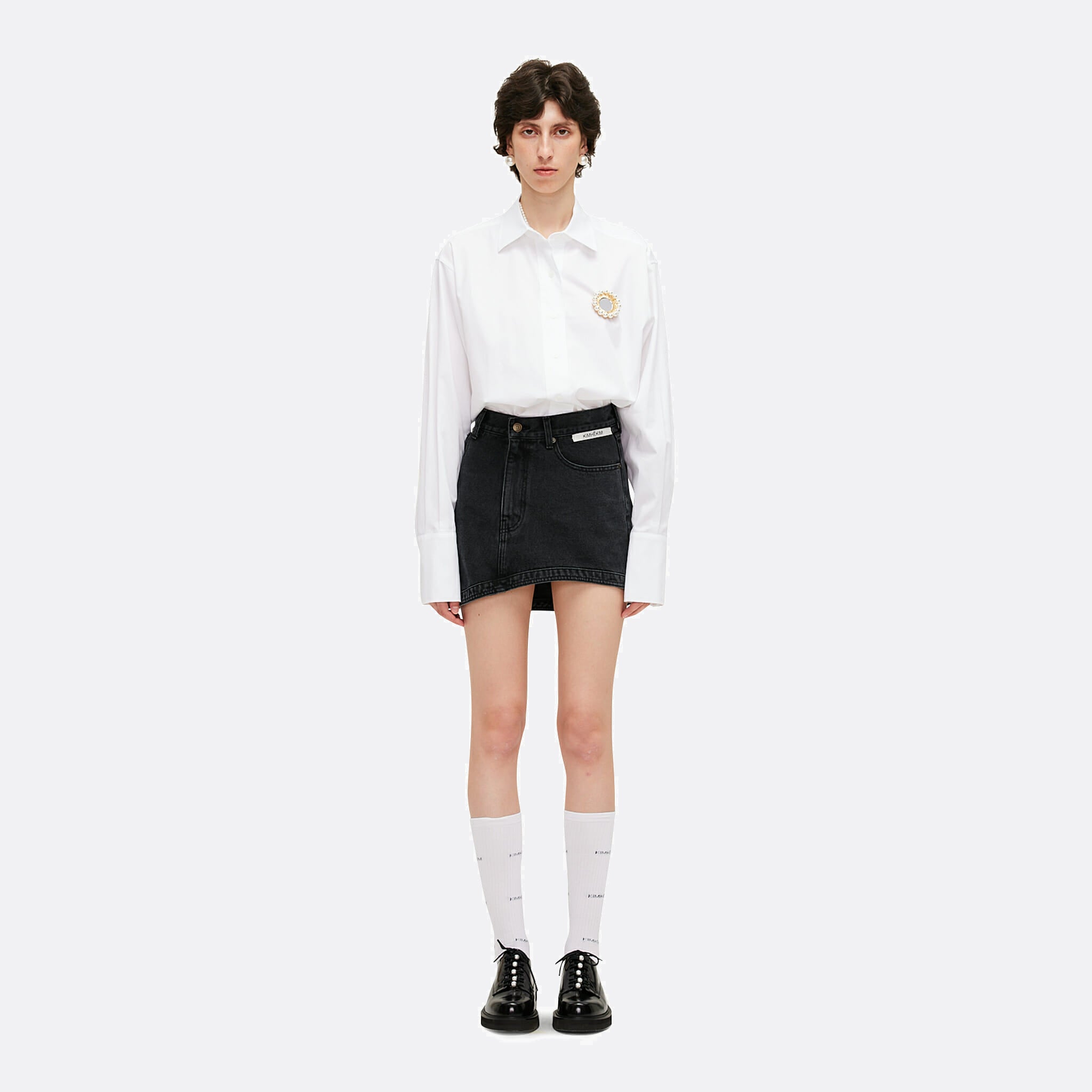 KIMHEKIM Knee-High Socks in White