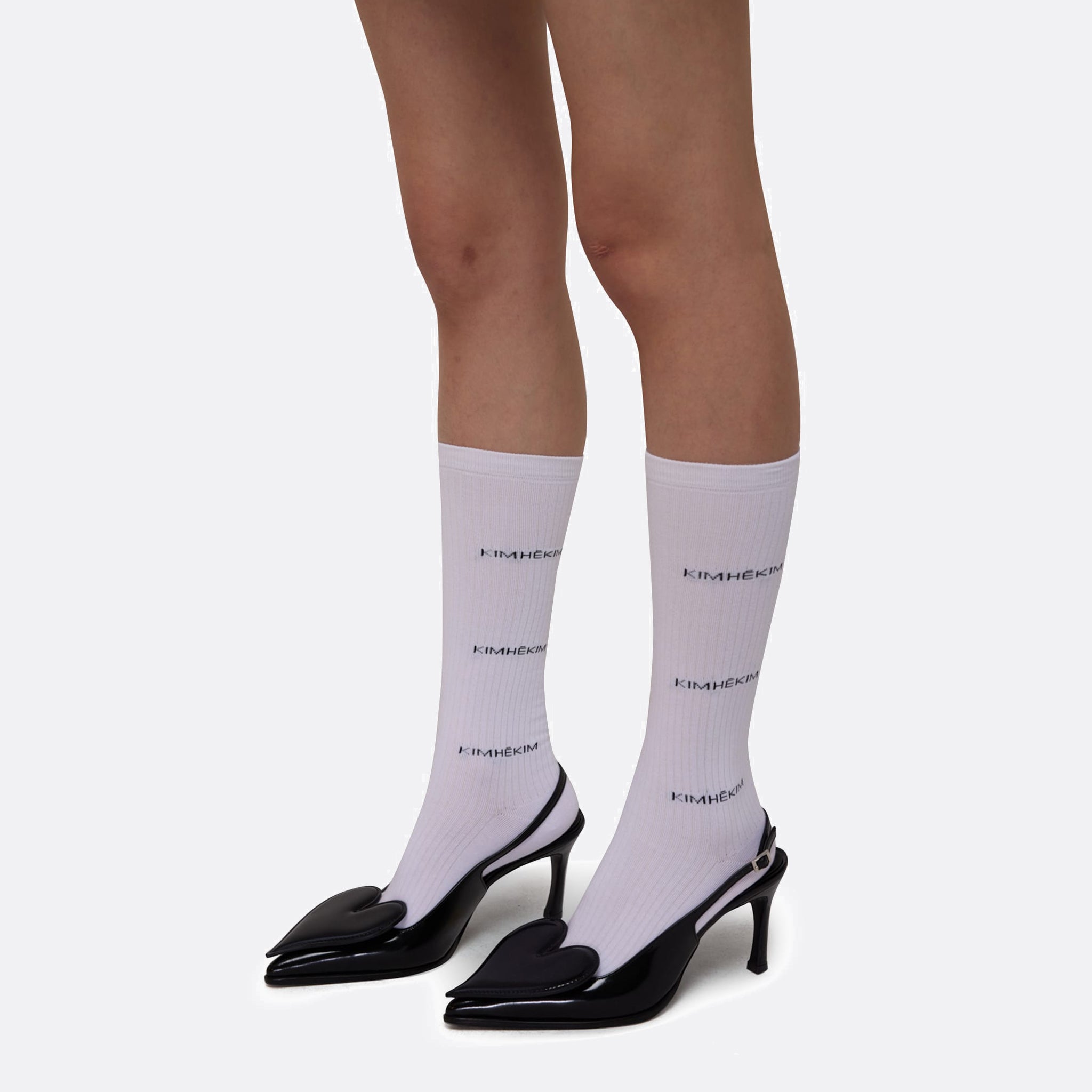 KIMHEKIM Knee-High Socks in White
