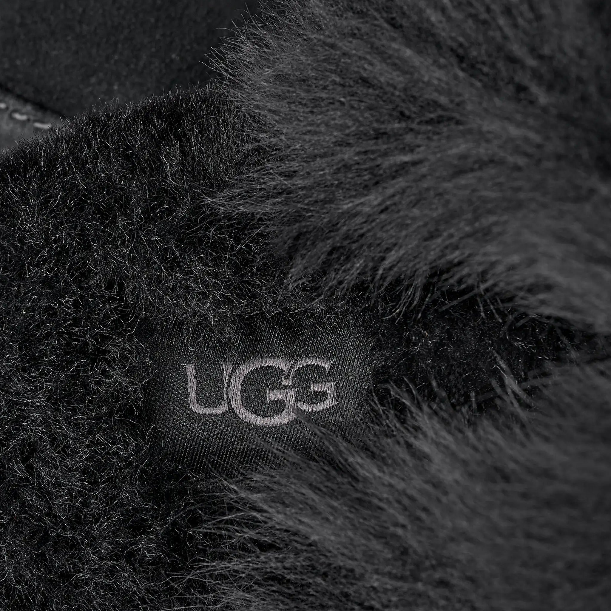 The Disquette Chalet Slipper from UGG in Black