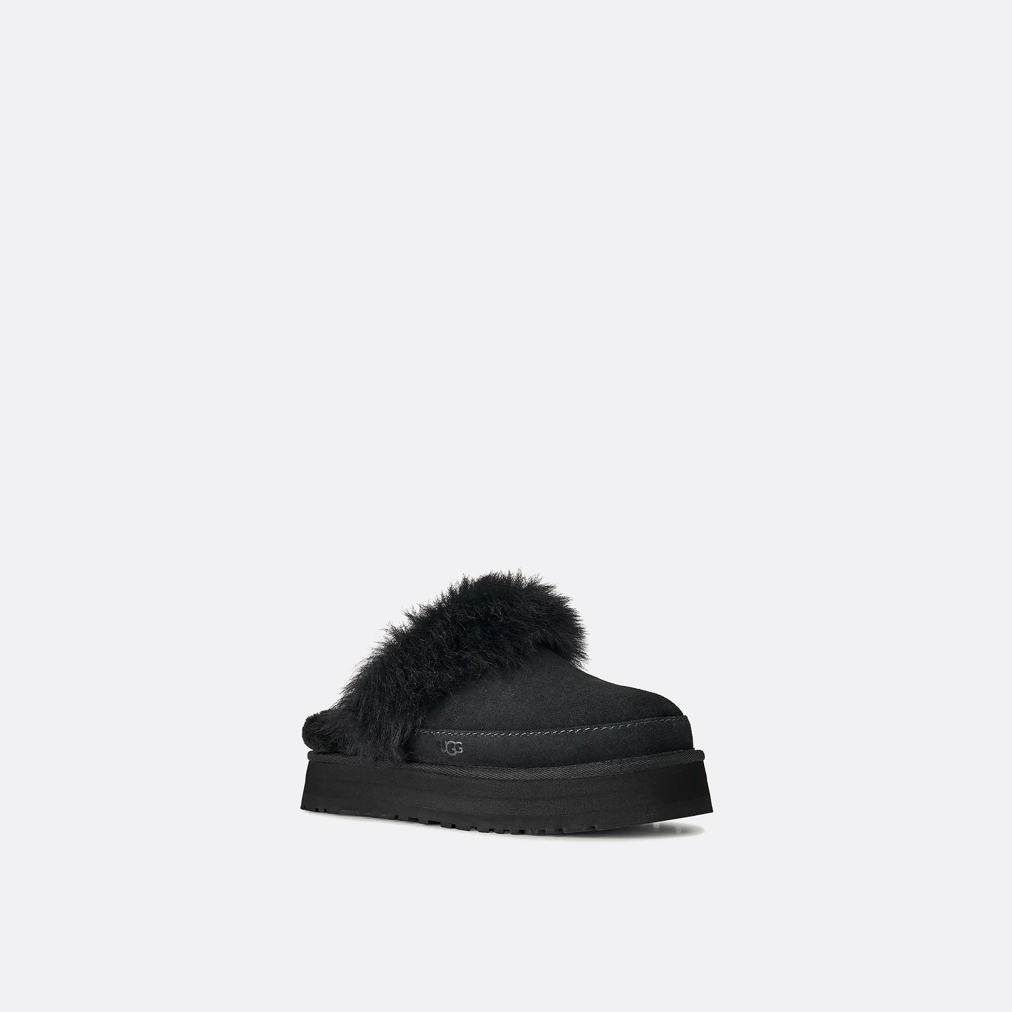 The Disquette Chalet Slipper from UGG in Black