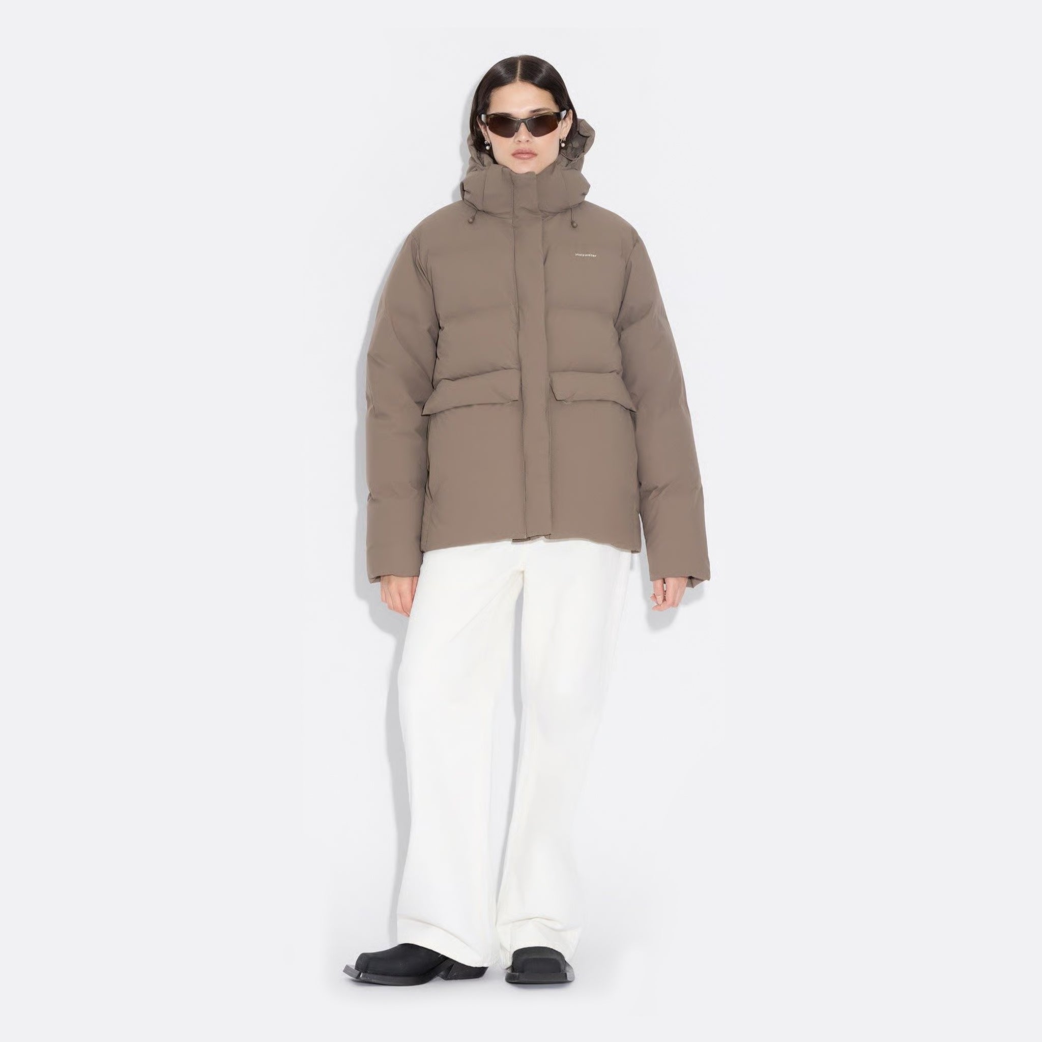 Holzweiler Besseggen Down Jacket in Taupe