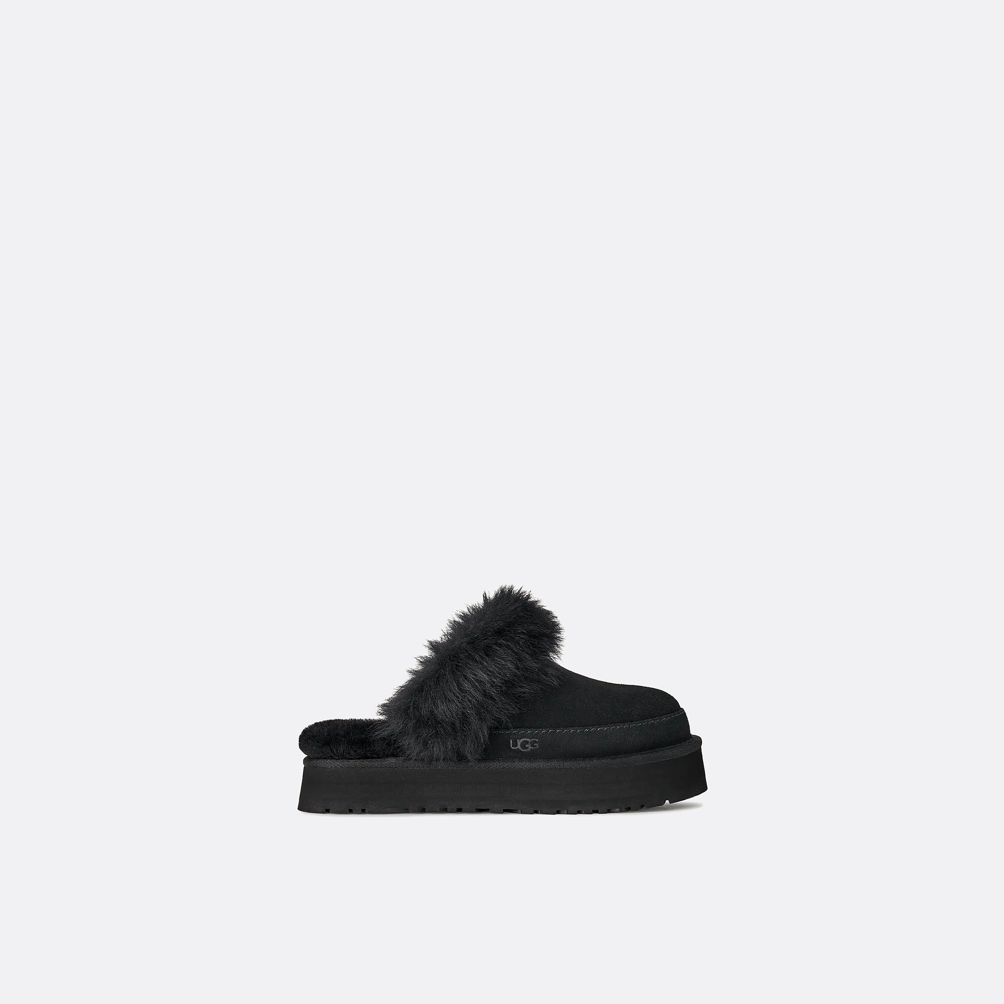 The Disquette Chalet Slipper from UGG in Black