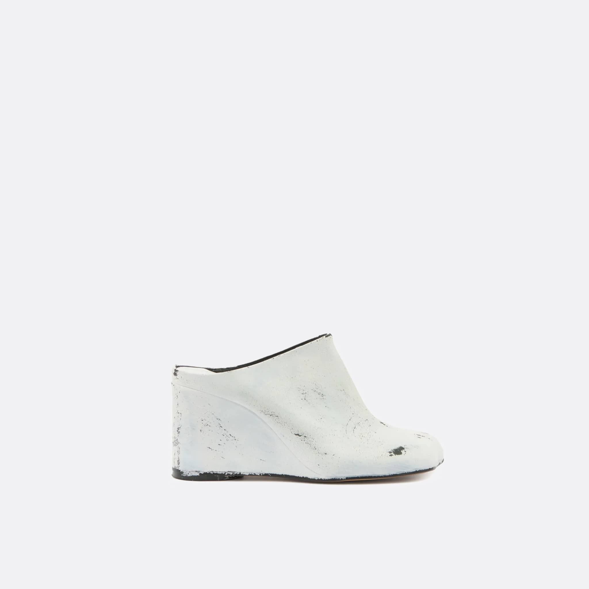 Leather Heeled Mules by MM6 Maison Margiela in White