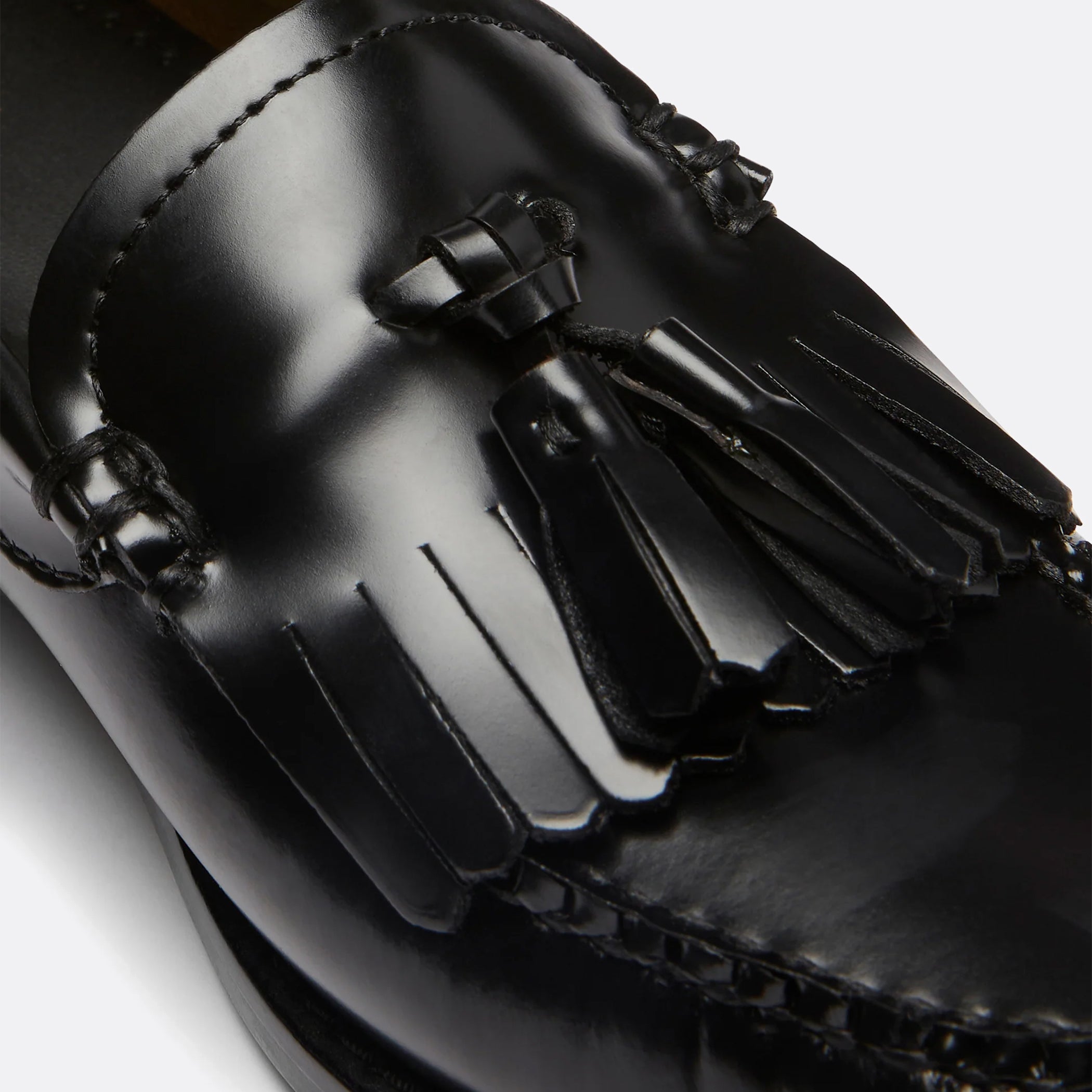 G.H Bass Weejuns Esther Kiltie Tassel Loafers in Black Leather