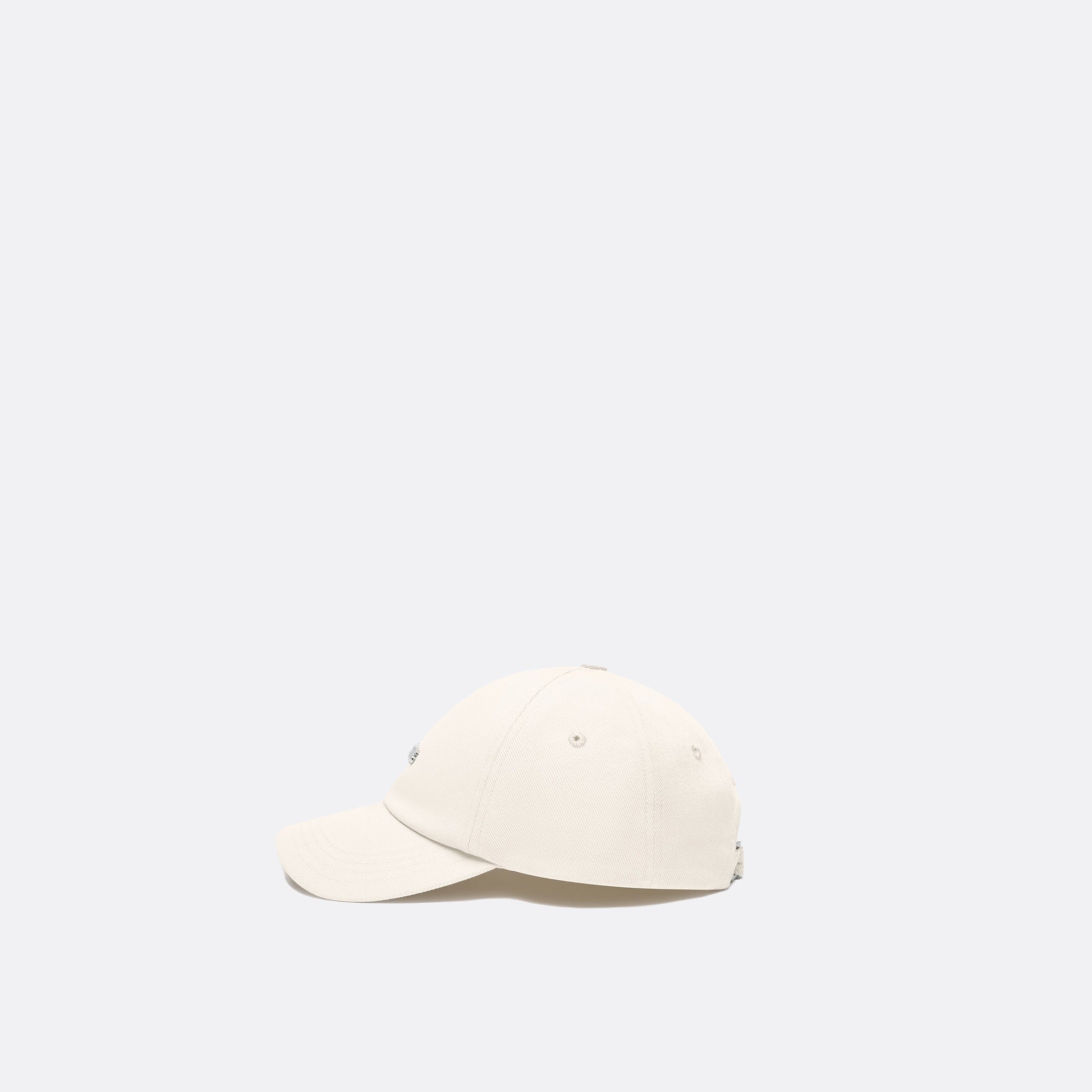 The Gadjo Cap from Jacquemus