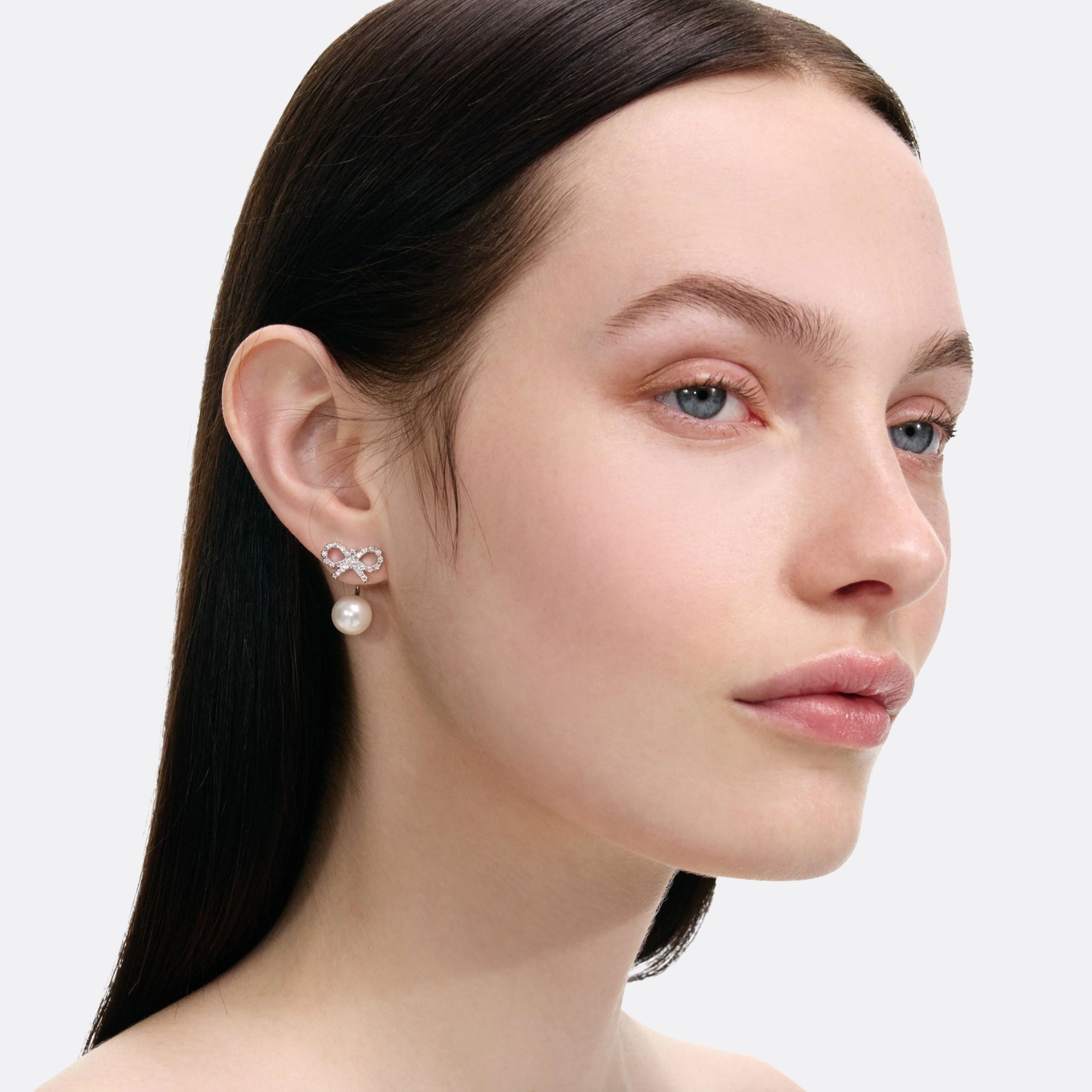 SELF-PORTRAIT_ELLIS-ROSCH_Crystal Bow Pearl Jacket Earrings