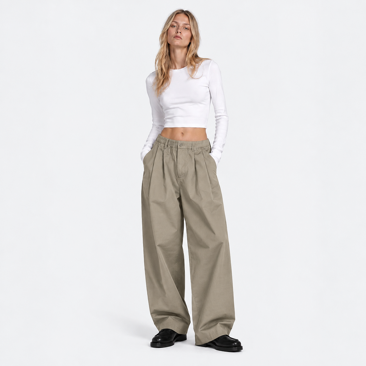 Two Tuck Wide CN Pants from Kappy