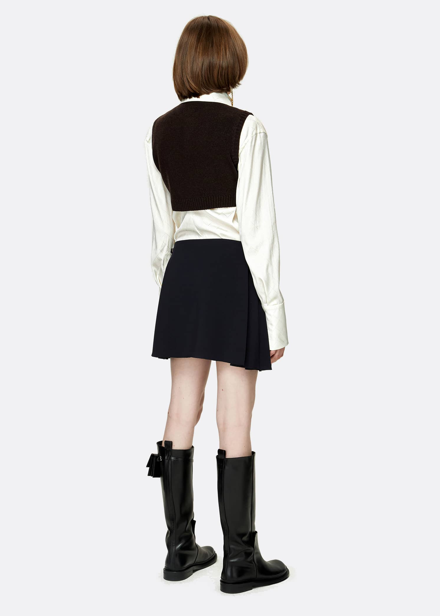 Low Classic Short Pleated Skirt