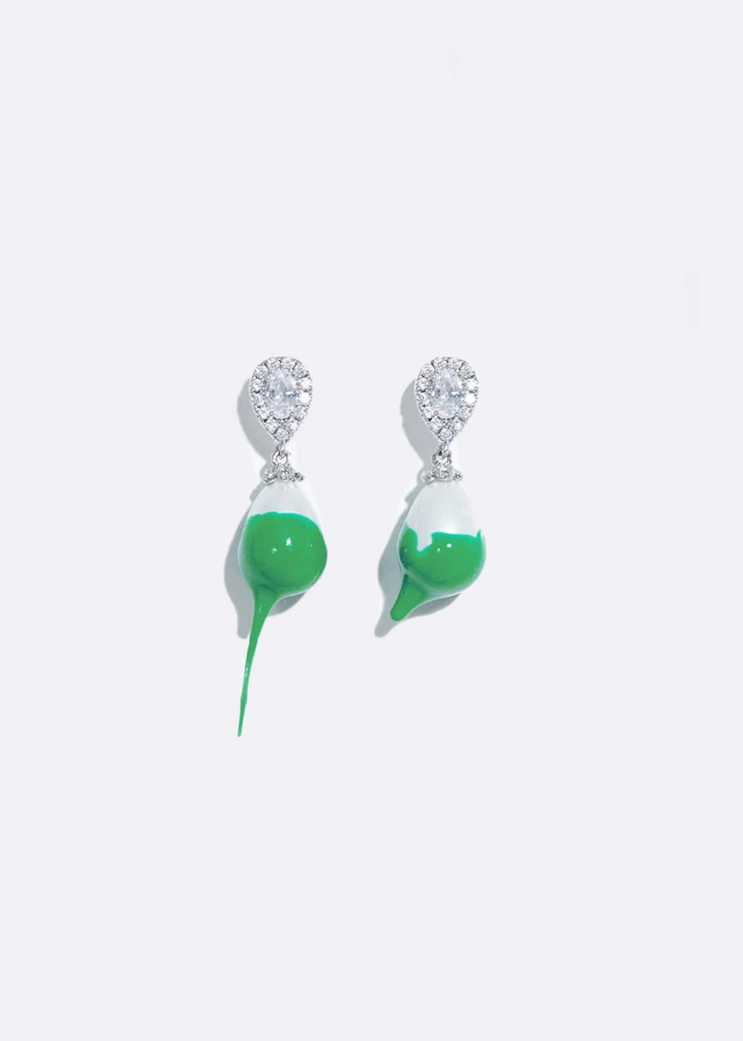 Ottolinger Pearl Drop Earrings Green
