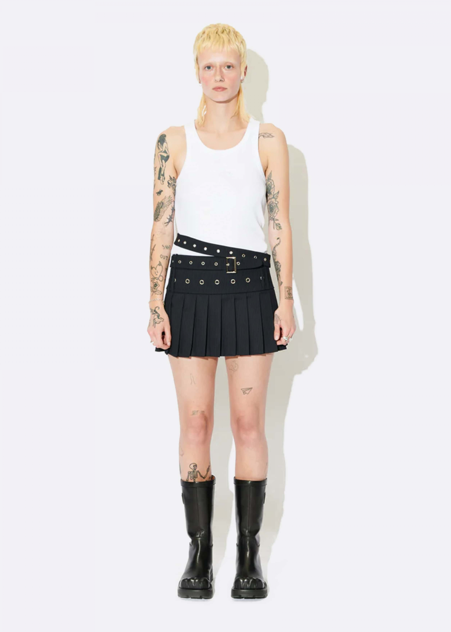 ELLIS ROSCH__0021_Charles Jeffrey Loverboy Belt Mini Skirt-1-min