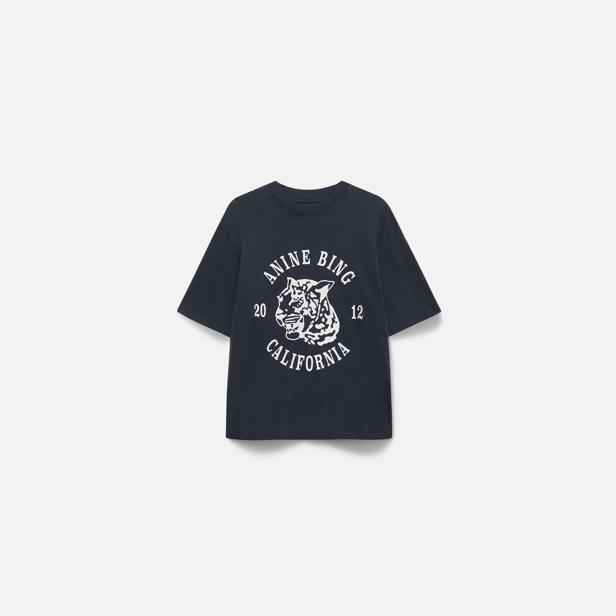 Anine-Bing_ELLIS-ROSCH_Avi Tee Collegiate Leopard