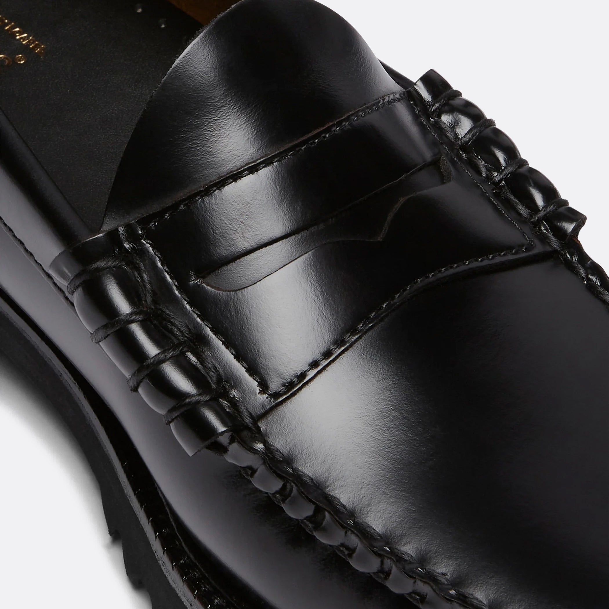 G.H Bass Weejuns 90s Larson Penny Loafers in Black Leather