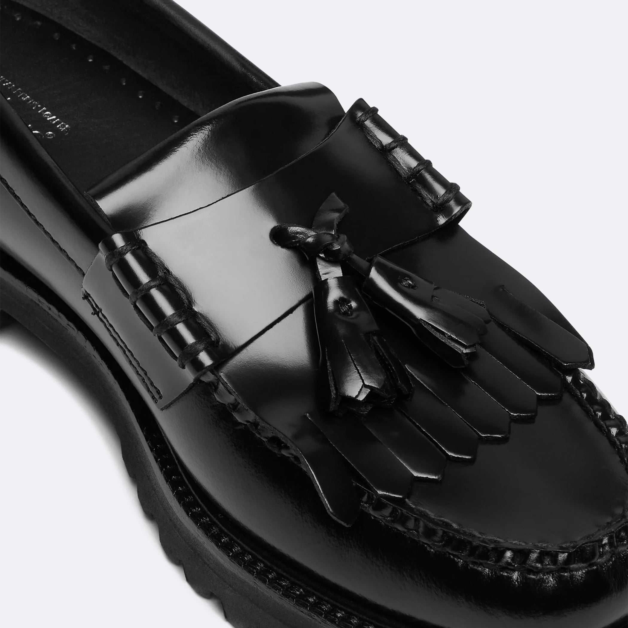 G.H Bass Weejuns 90s Layton II Kiltie Loafers in Black Leather