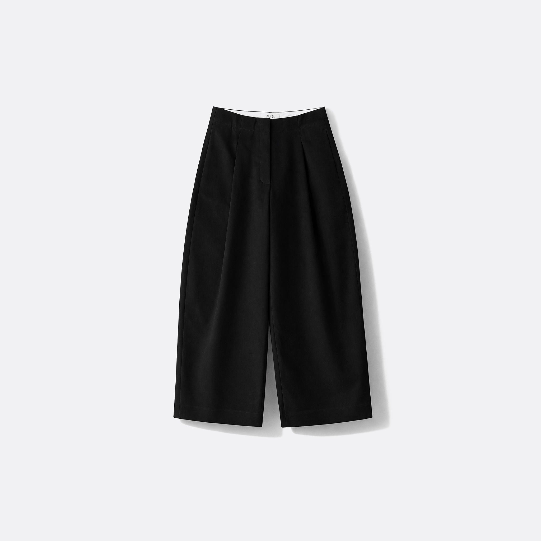 The Dordoni Volume Pants from Studio Nicholson in Black