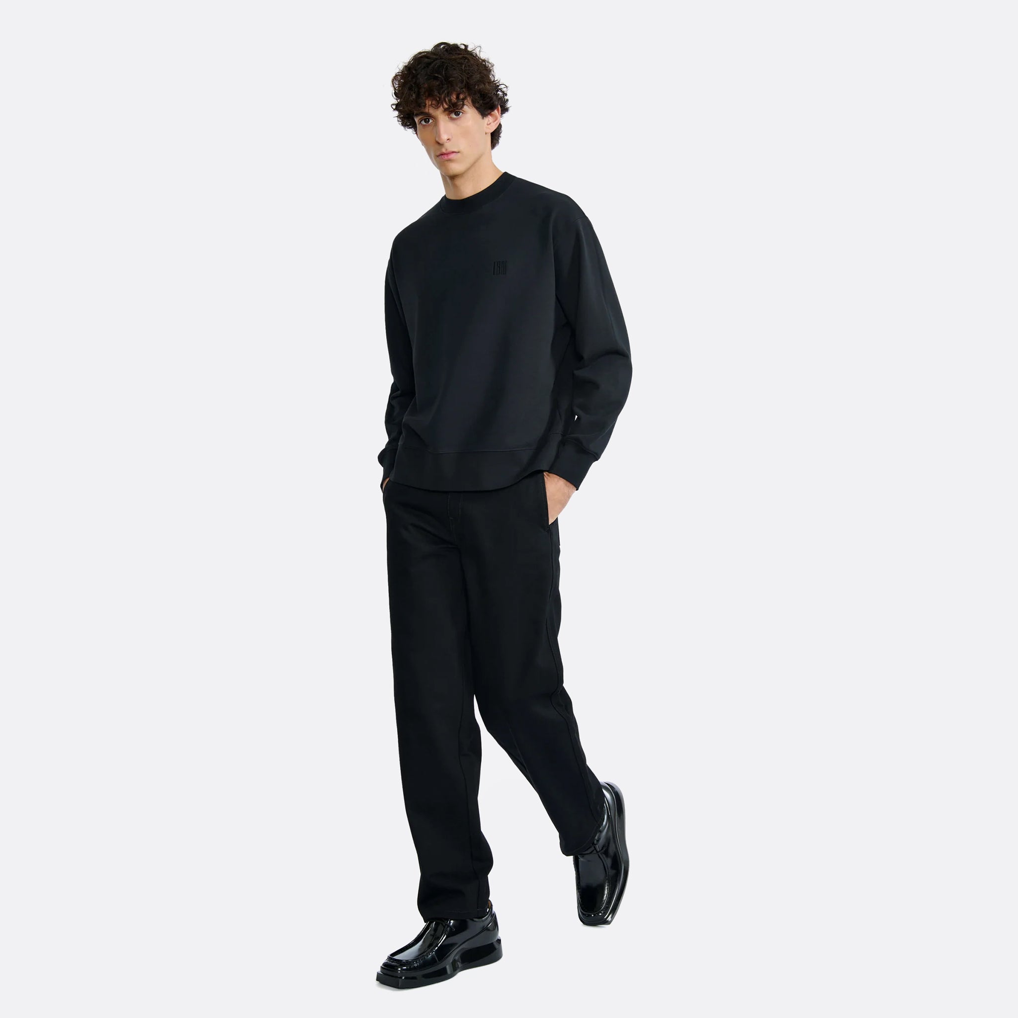 LGN Louis Gabriel Nouchi Logo Sweatshirt in Black