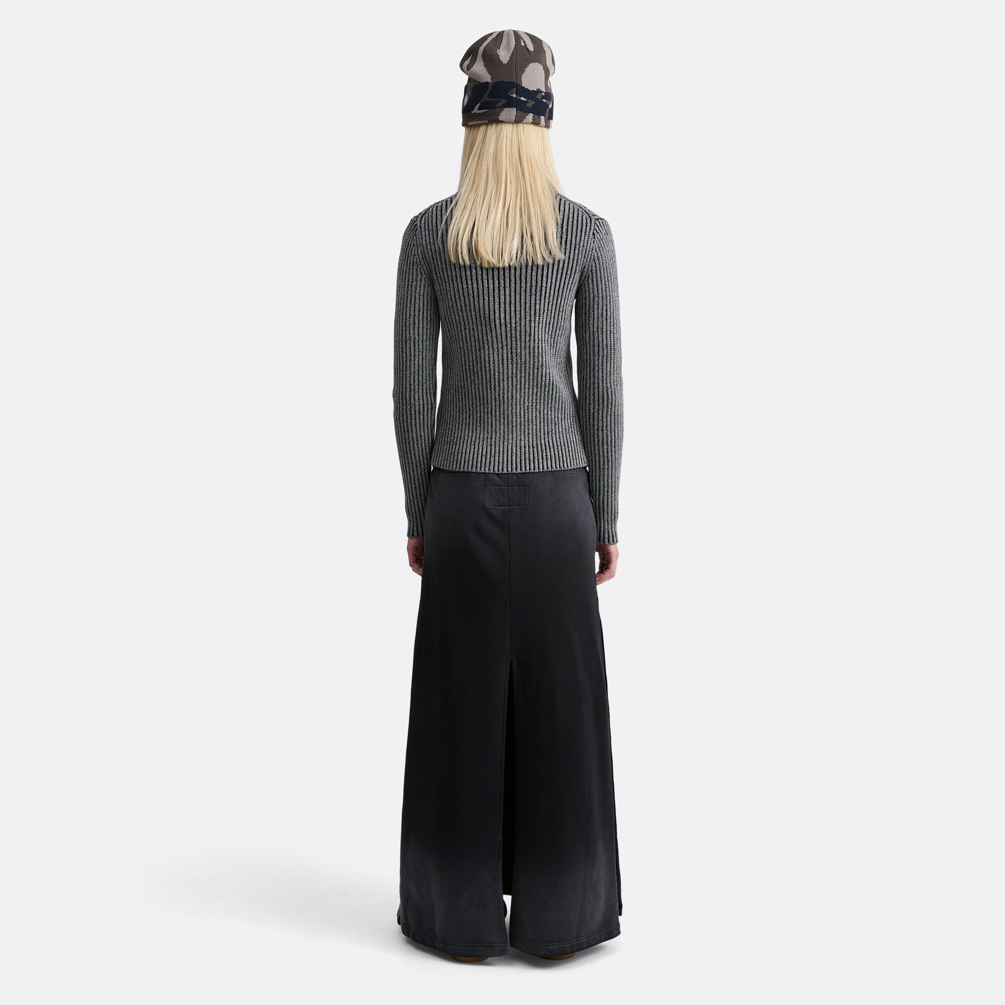 ALIS Pearos Knit Sweater