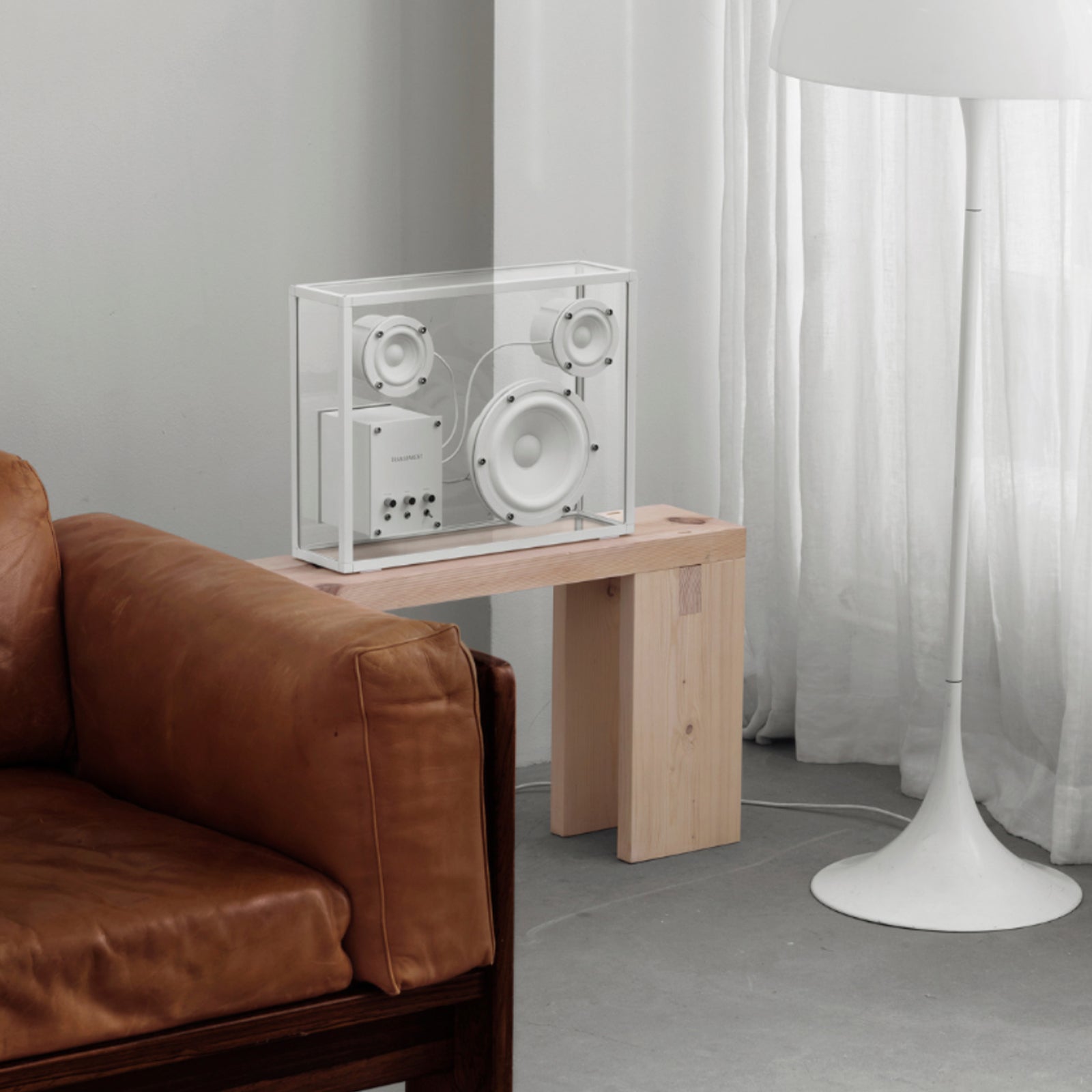ELLIS ROSCH Large Transparent Speaker White