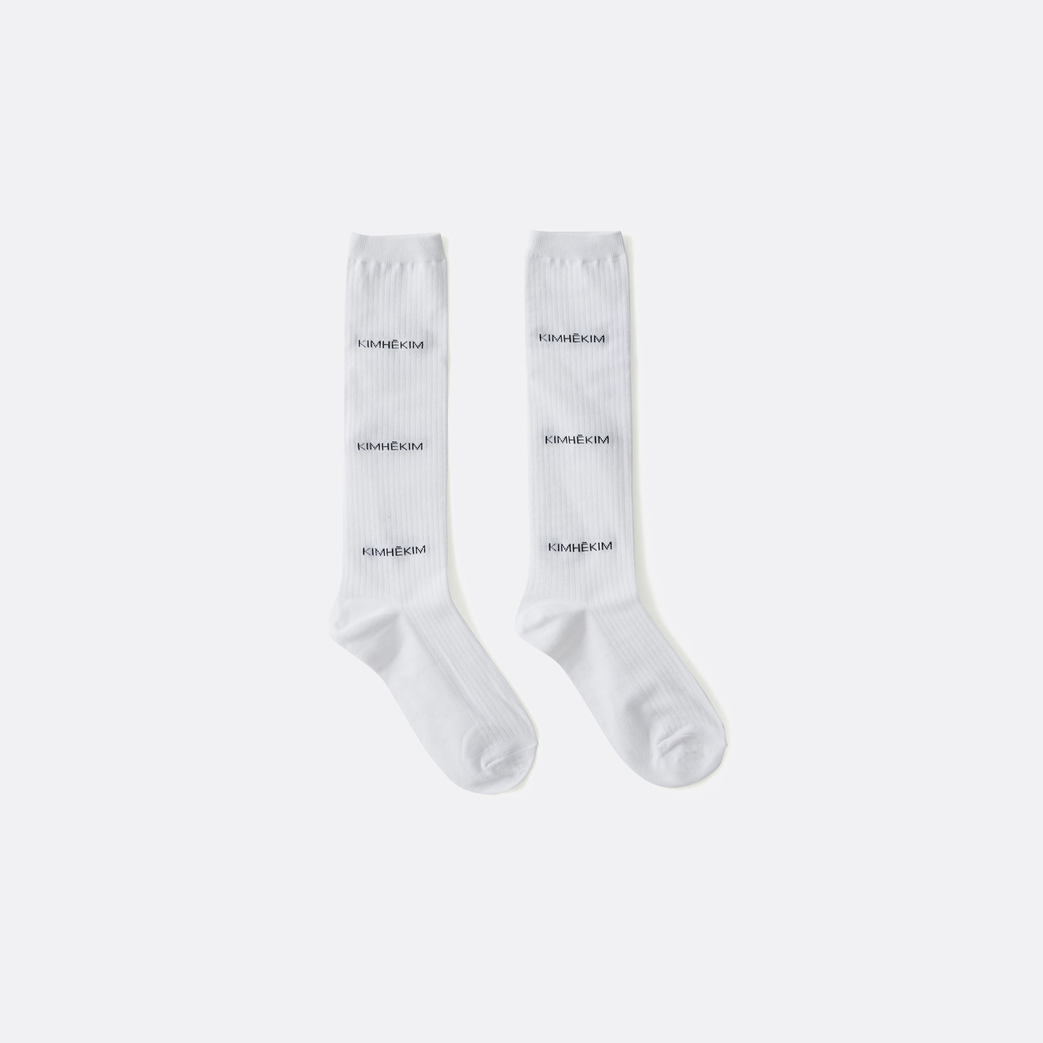 KIMHEKIM Knee-High Socks in White