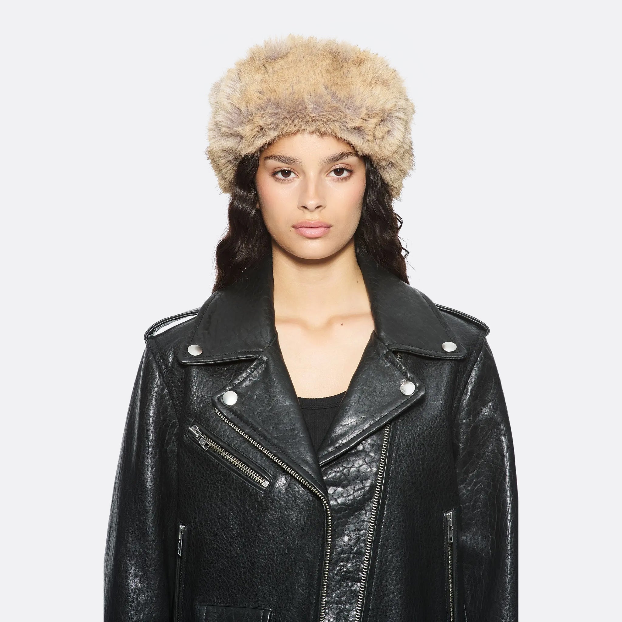 STAND STUDIO Sable Hat in Black/Natural