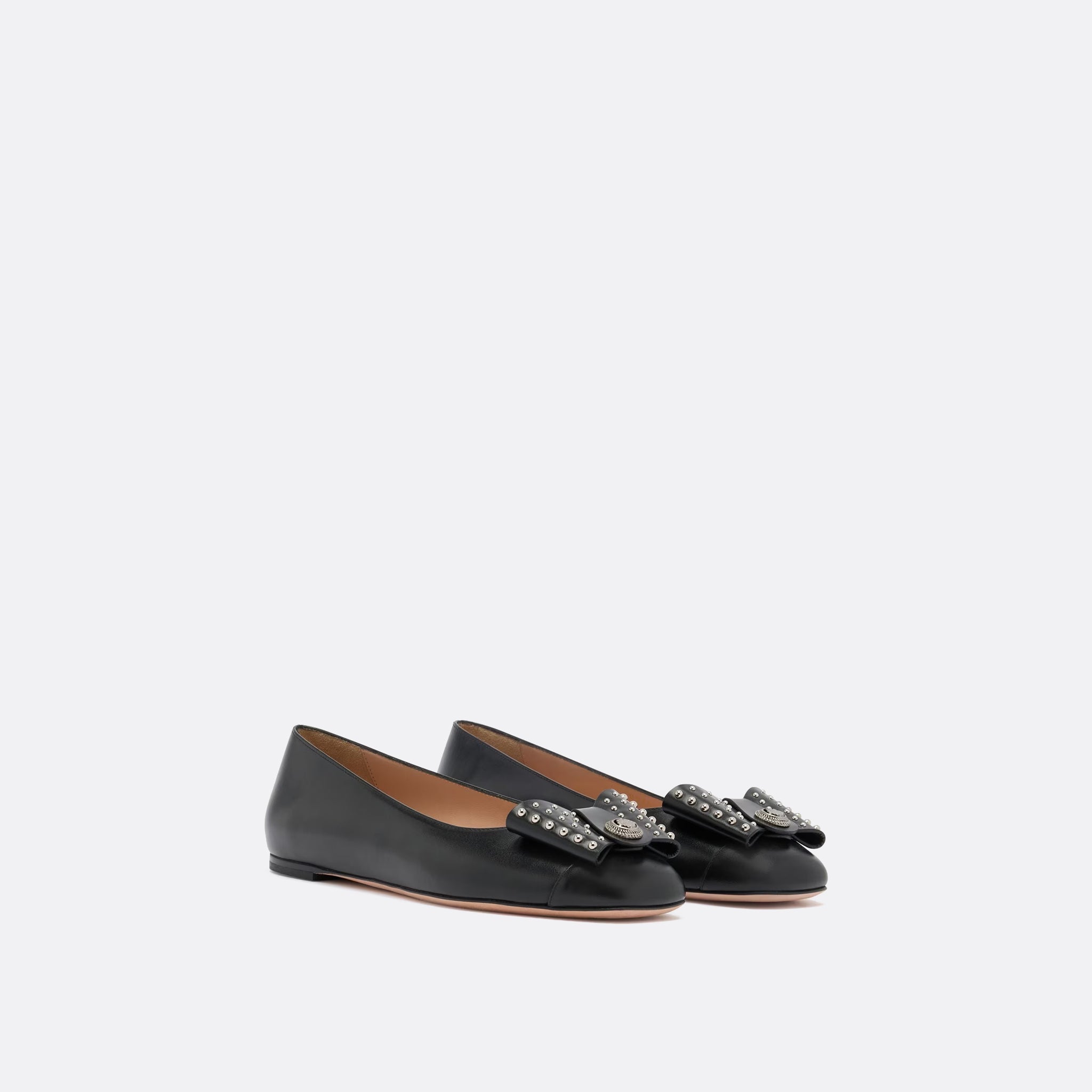 BALLY B-Bow Flat in Black Leather