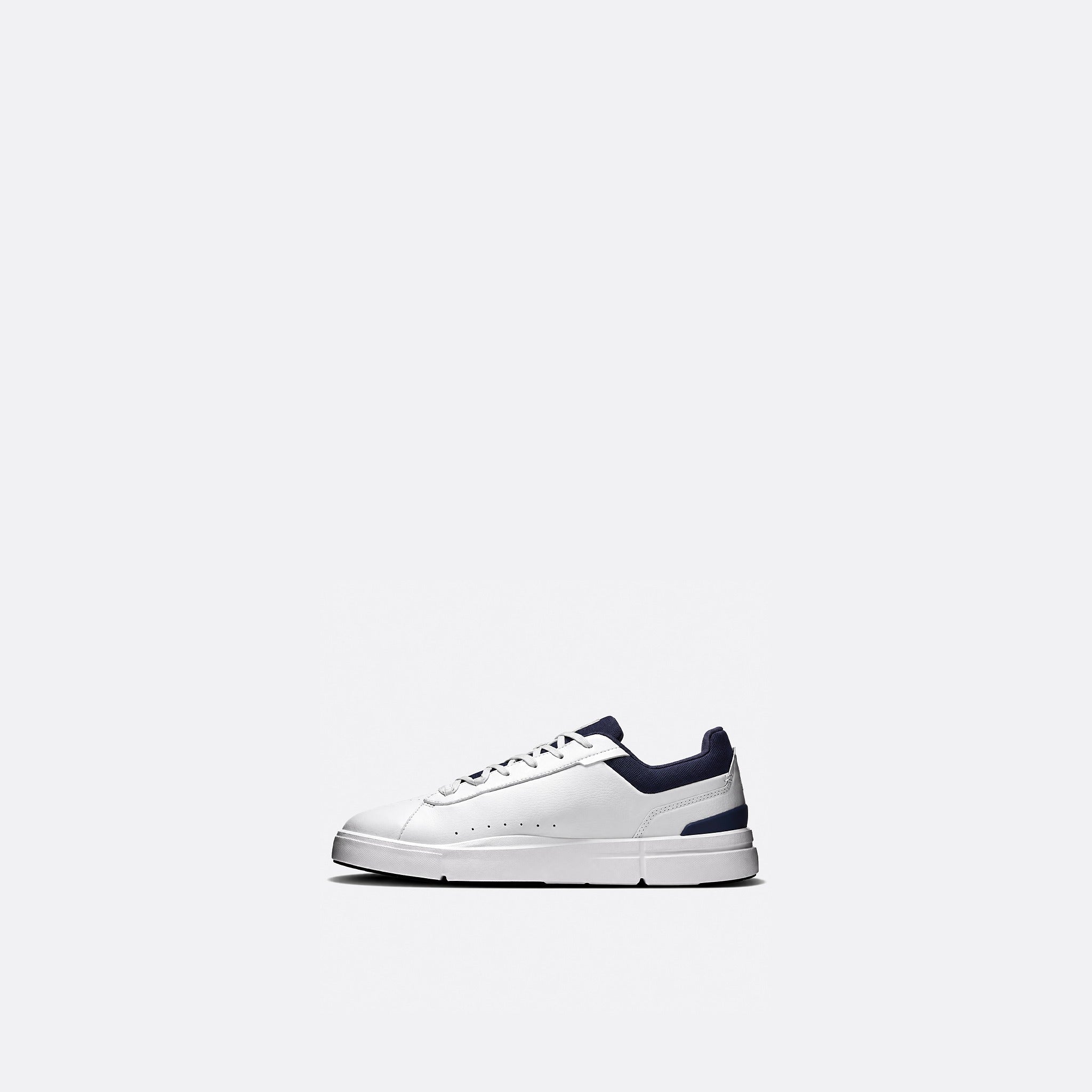 THE ROGER Advantage Sneakers from On