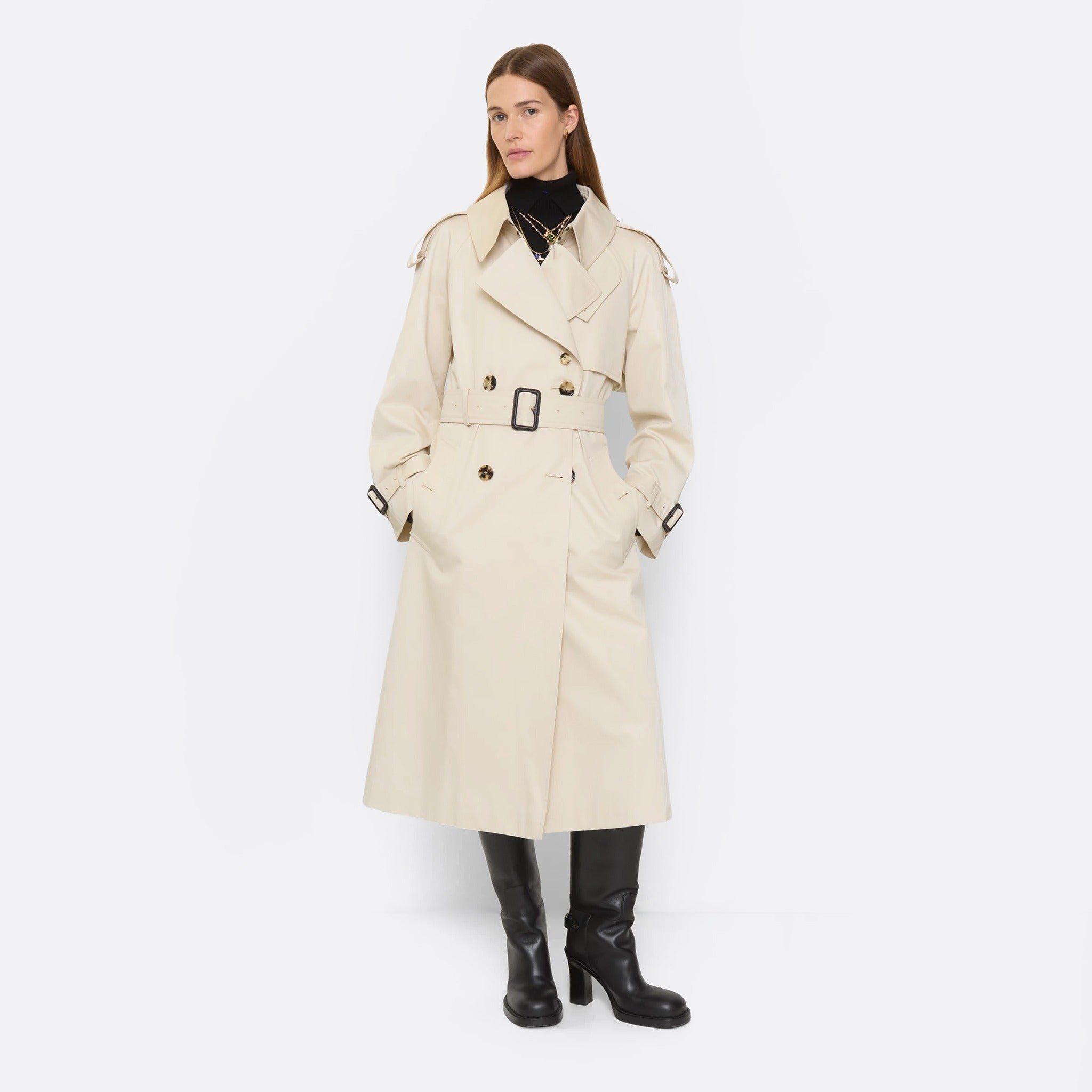 The Long Fitzrovia Trench Coat from Burberry in White