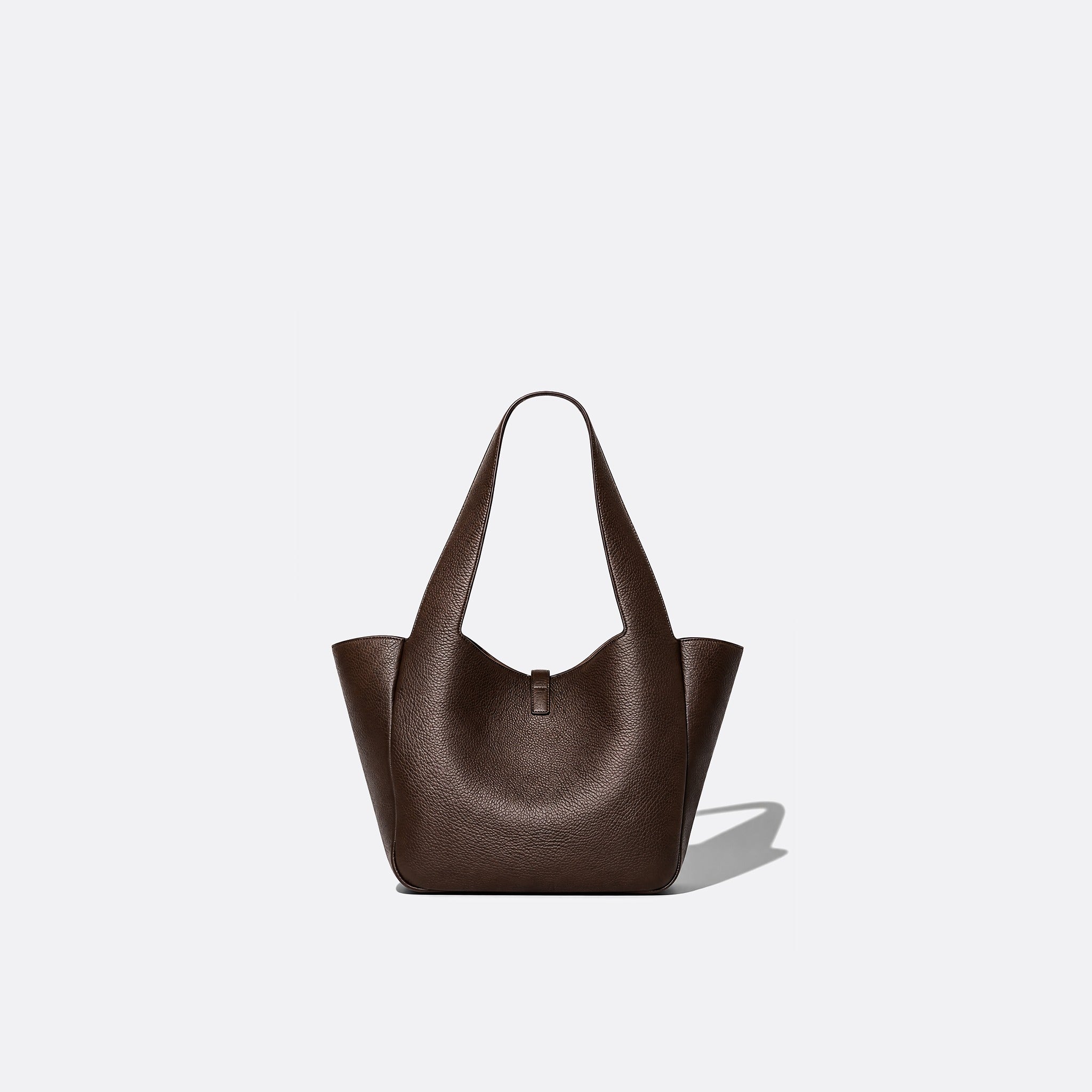 Le 5 à 7 Bea Shoulder Bag from Saint Laurent