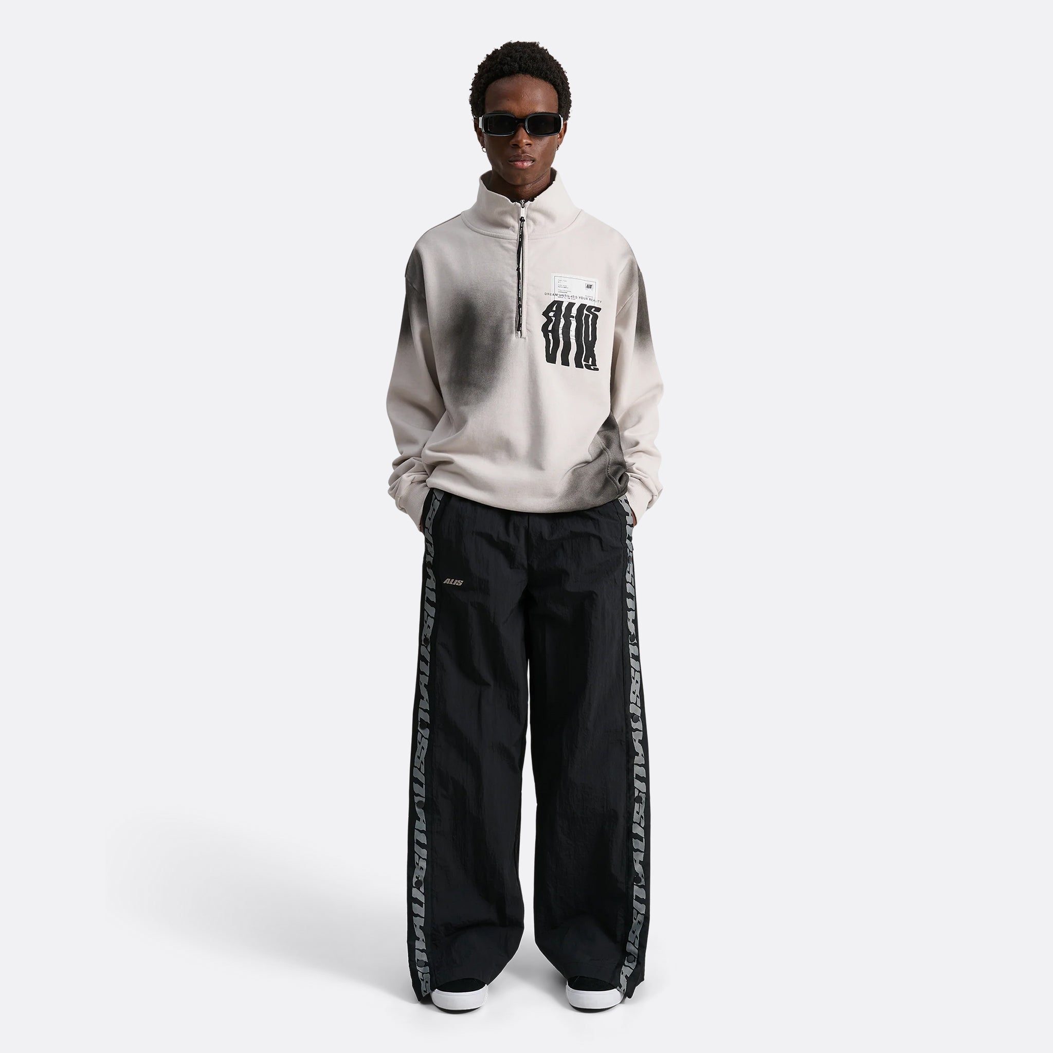 ALIS Teefy Track Pants in Black