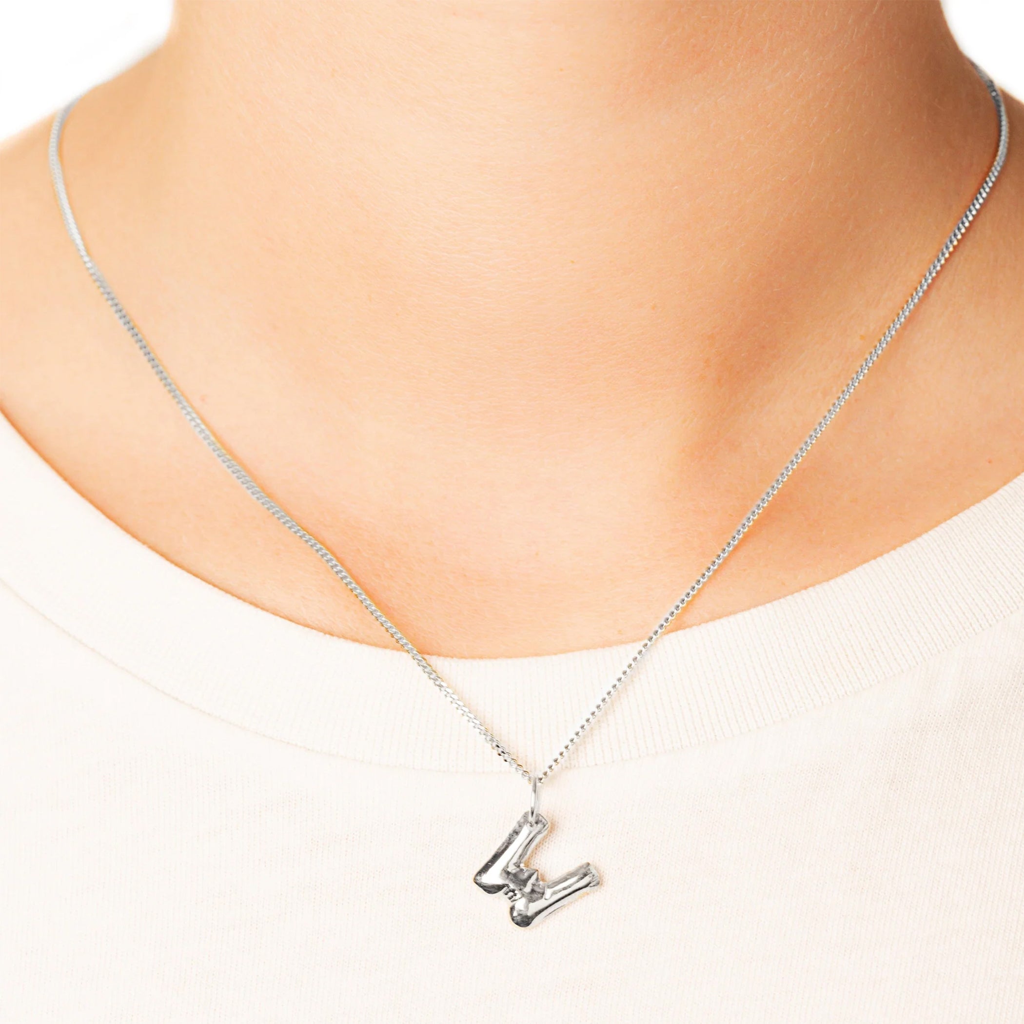 Vibe Harsløf Studio Love Letters - W Pendant