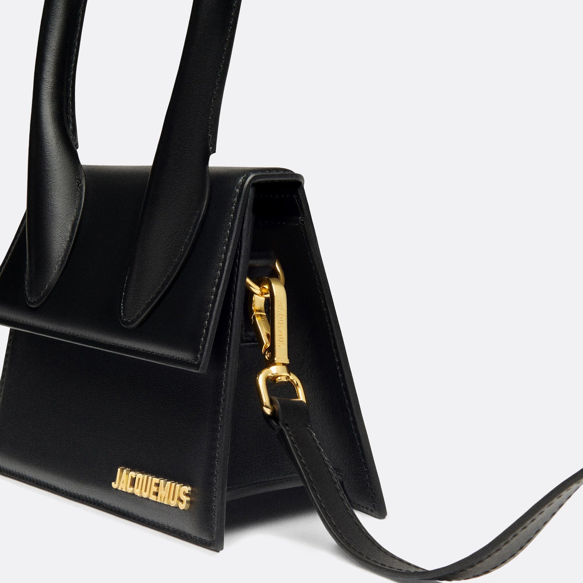 The Chiquito Medium Handbag from&nbsp; Jacquemus in Black