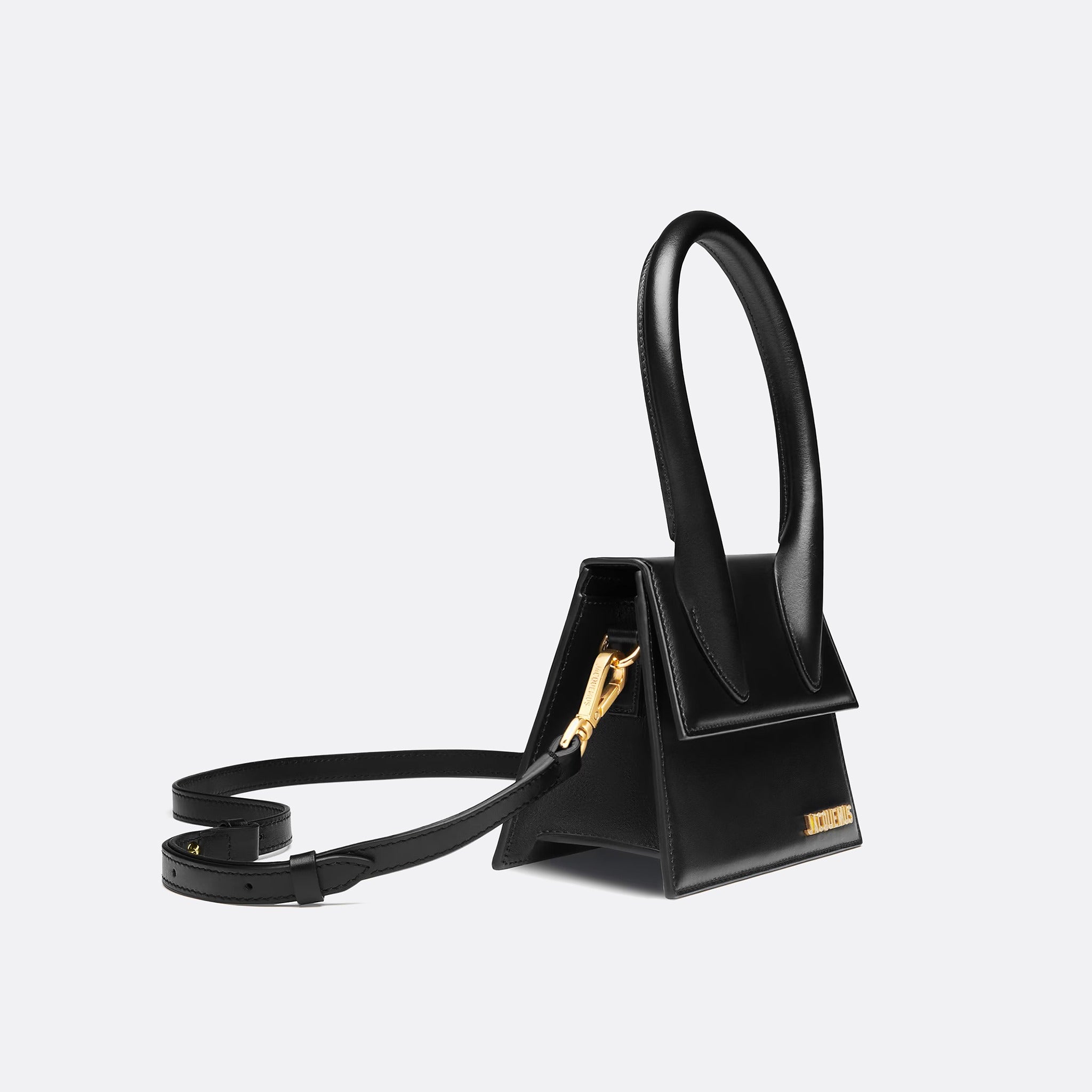 The Chiquito Medium Handbag from&nbsp; Jacquemus in Black