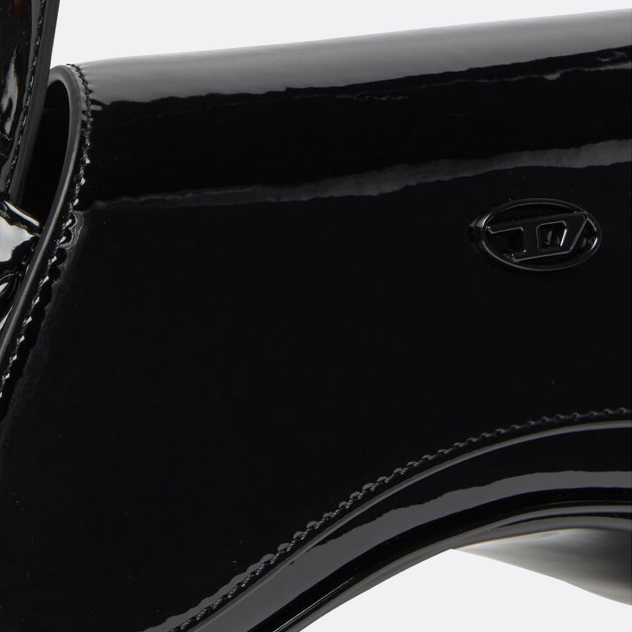 Play-Glossy Crossbody Bag from Diesel