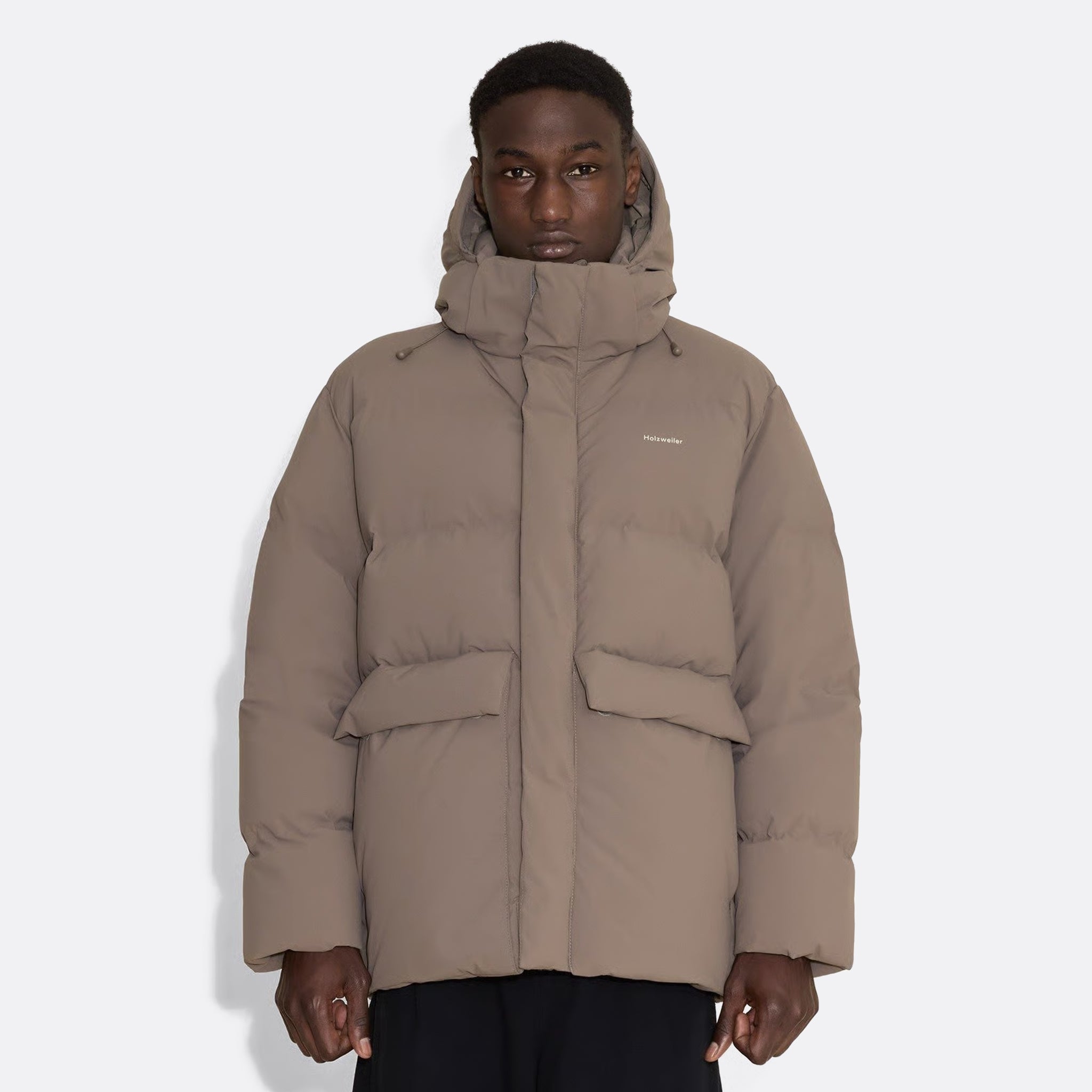 Holzweiler Dovre Down Jacket in Taupe