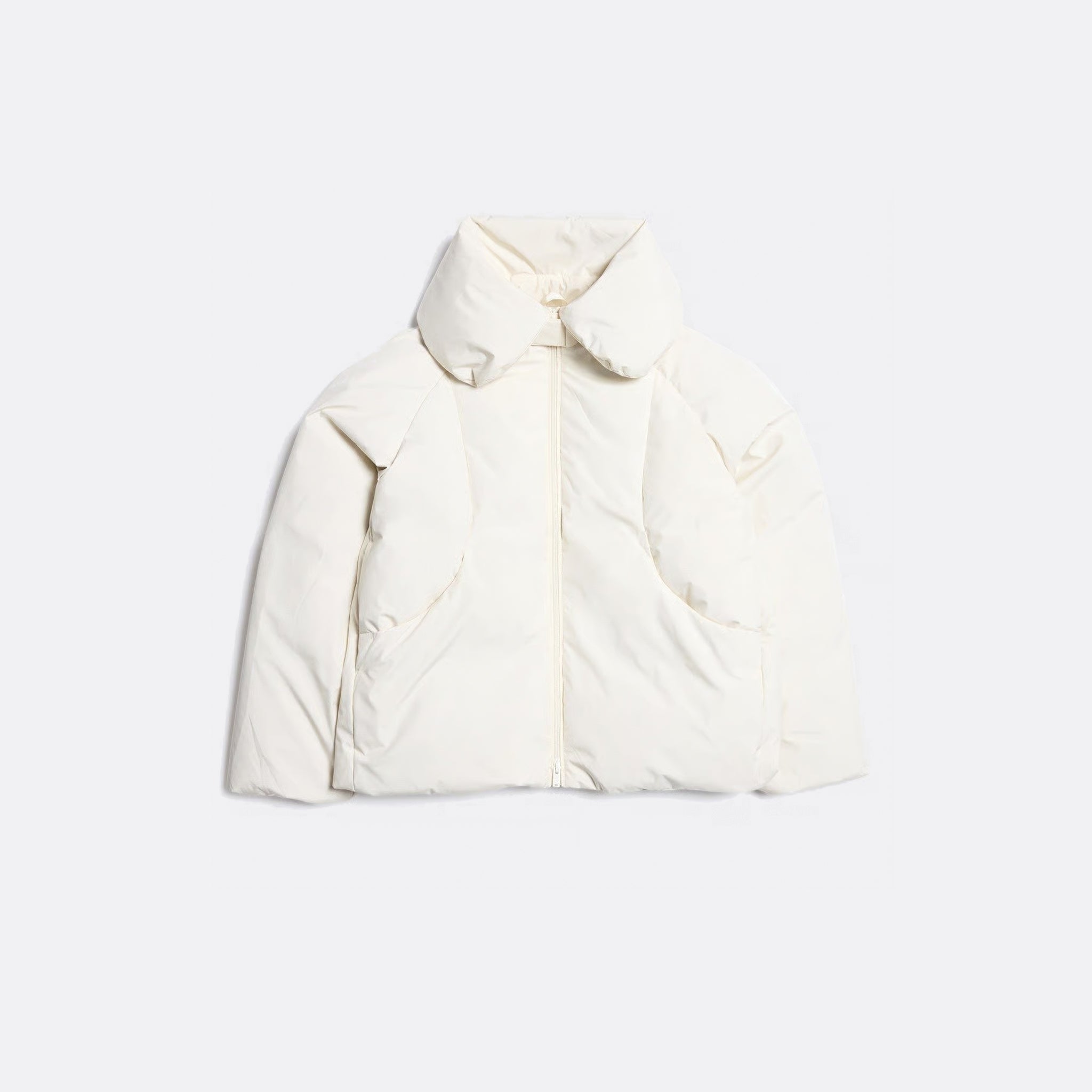 Holzweiler Vikki Down Jacket in Ecru