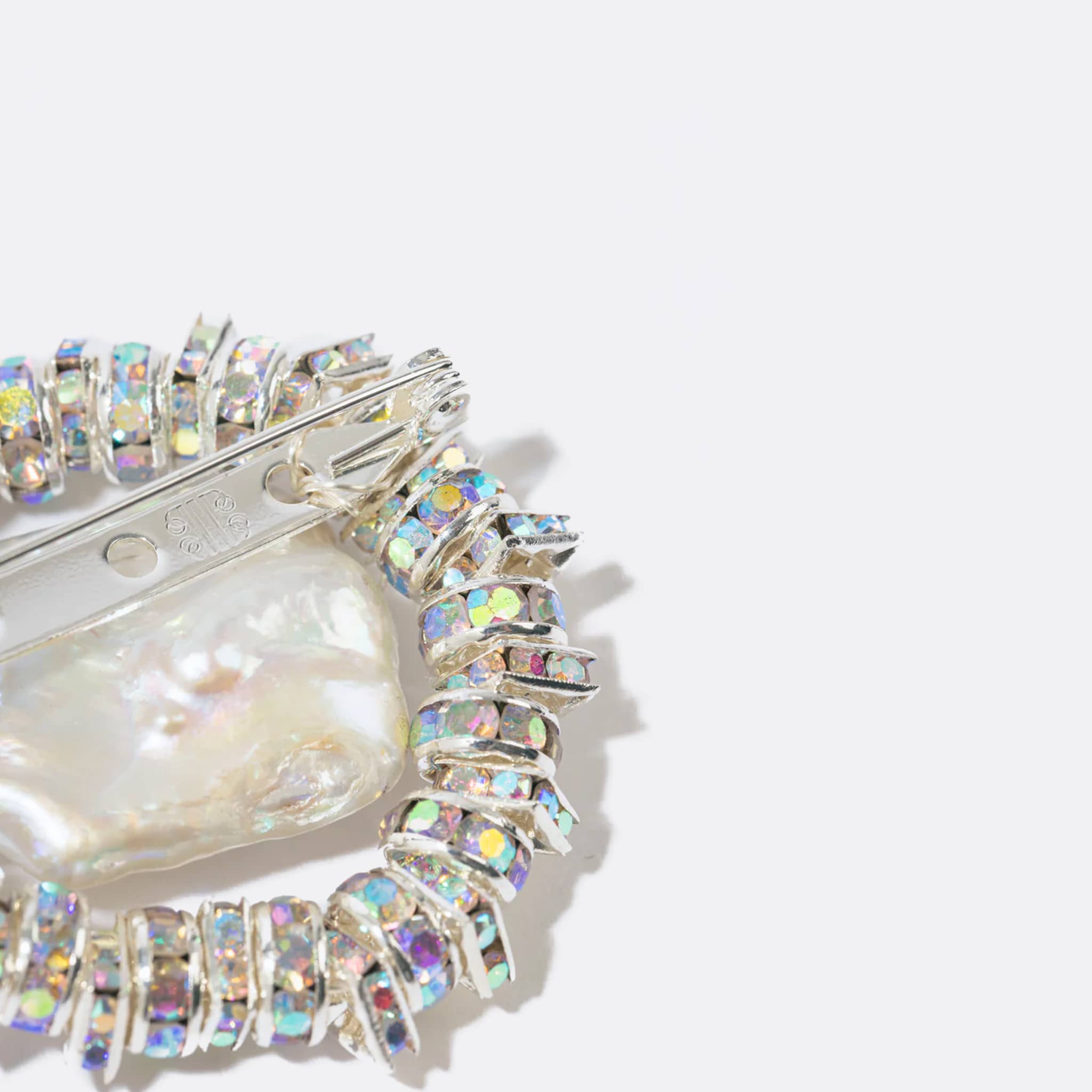 Pearl Octopuss.Y Mini Paris Brooch in Silver