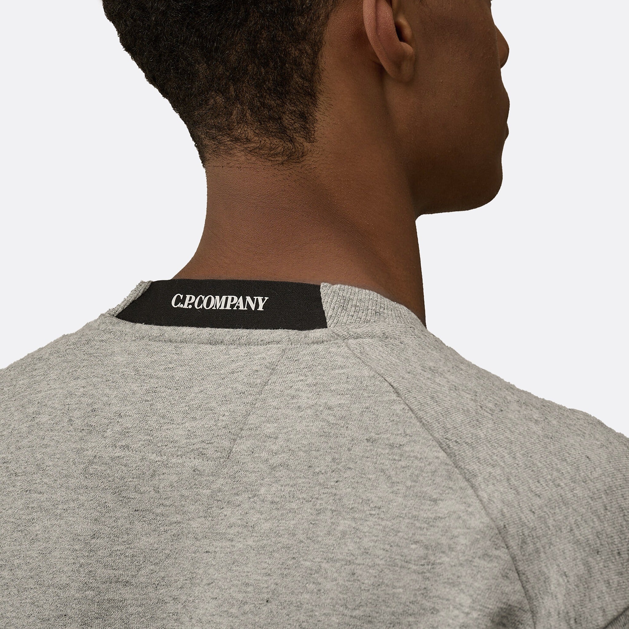 Diagonal Raised Fleece Hooded Lens Sweatshirt from C.P. Company in Grey