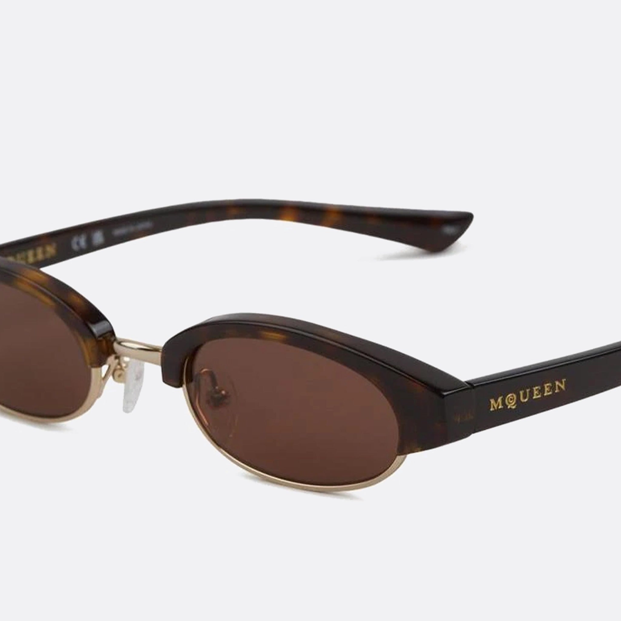 The Oval Sunglasses from Alexander McQueen in Brown