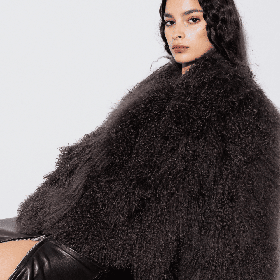 Explore Feminine Icons