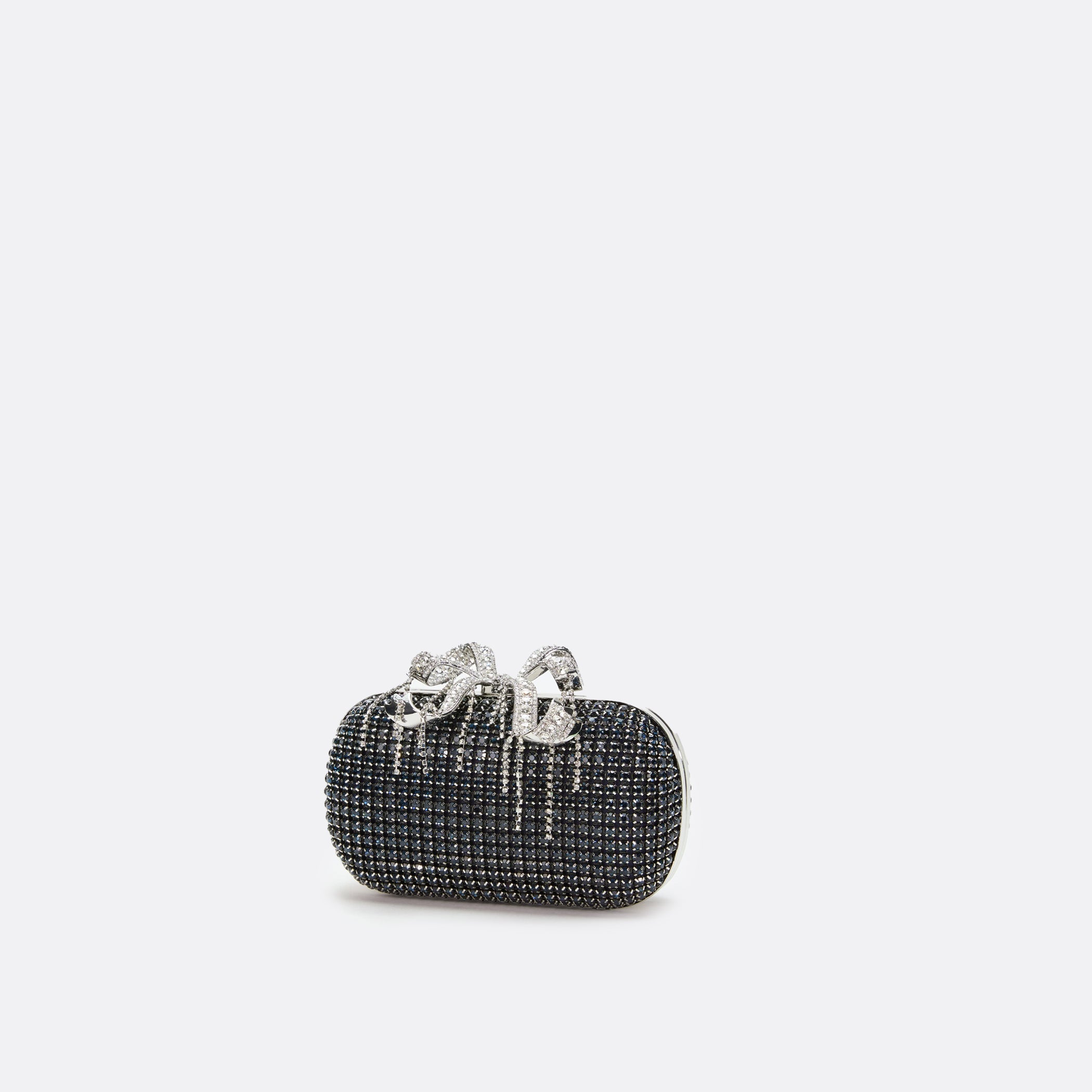 SELF-PORTRAIT_ELLIS-ROSCH__Chainmail Clutch
